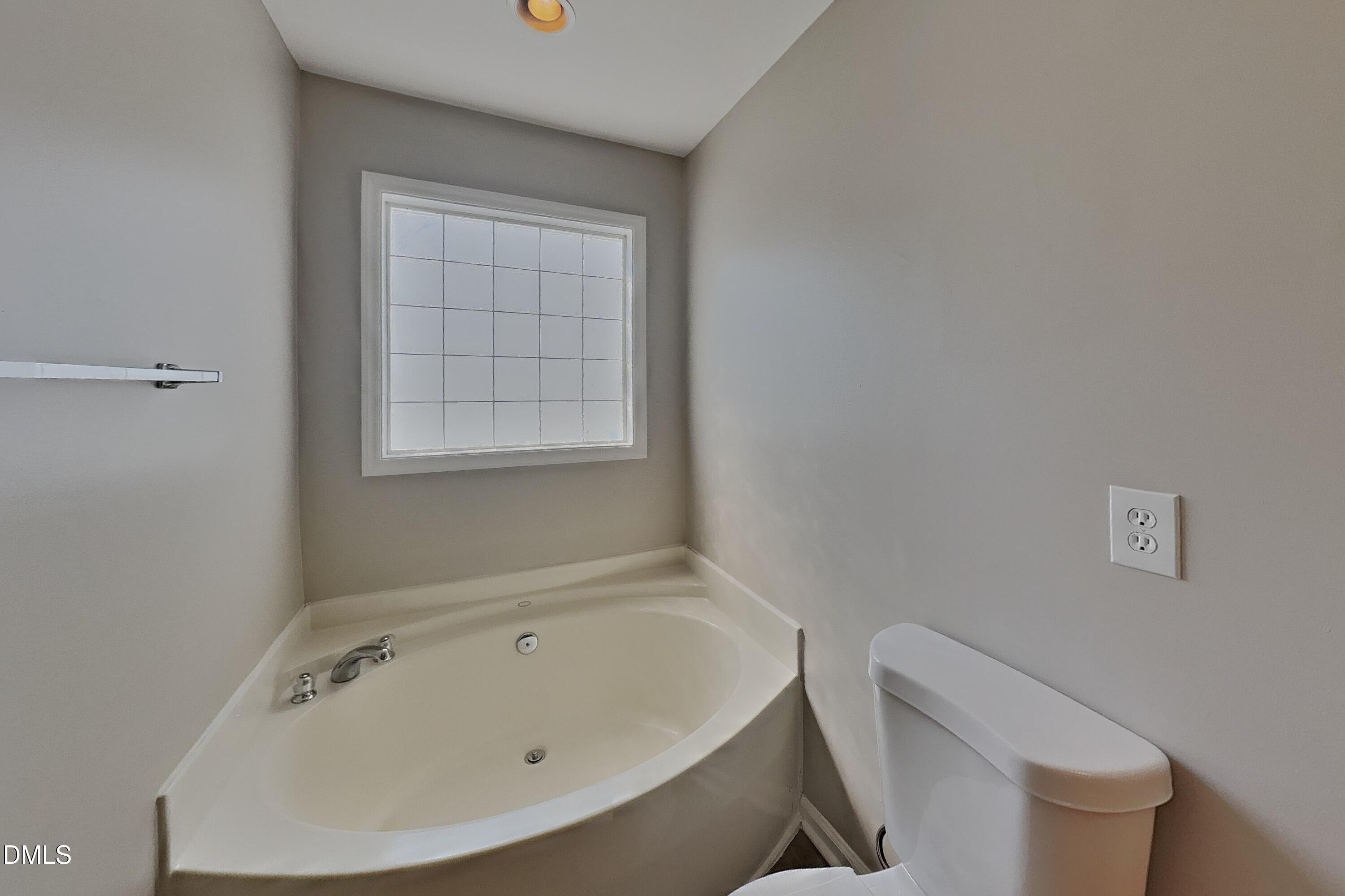 5224 Anchorage Way Property Photo 10
