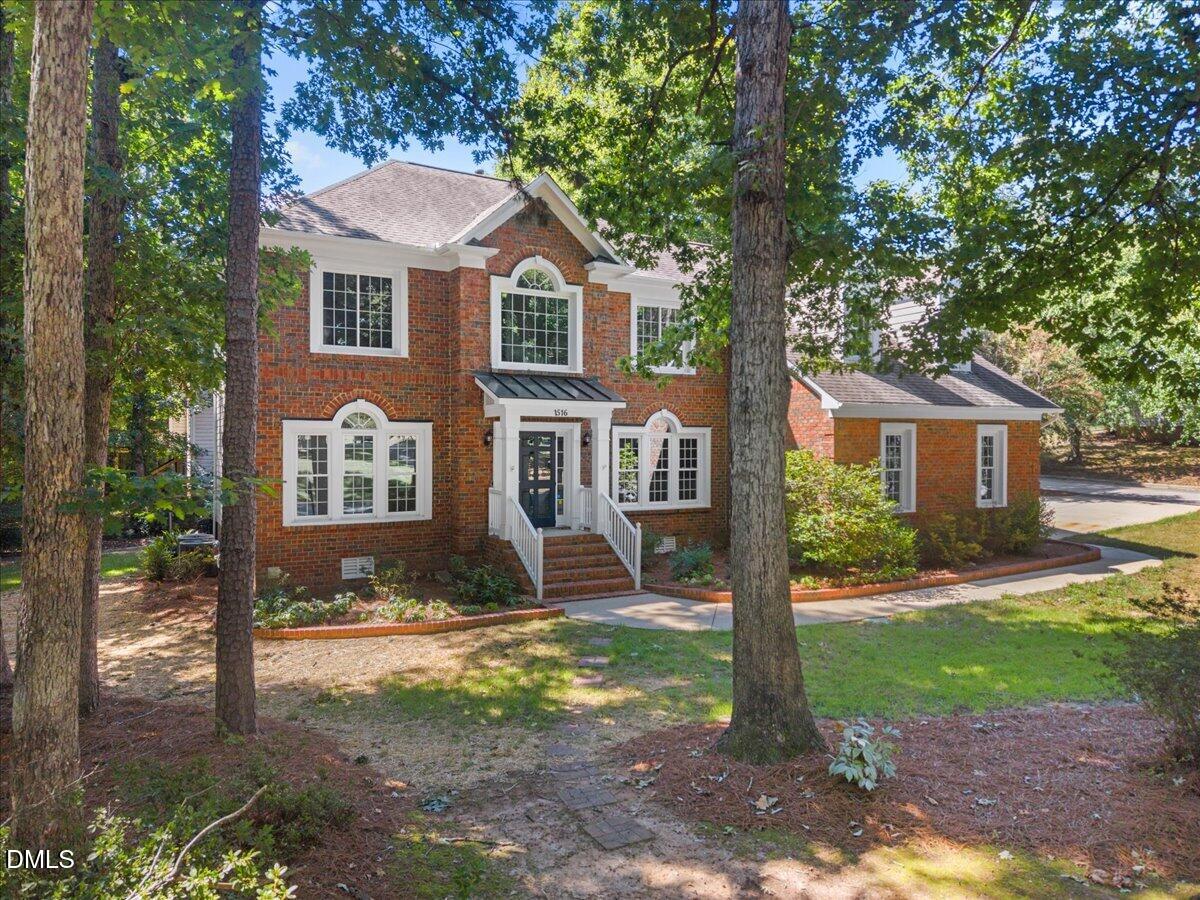 1516 Whittington Drive Property Photo 1