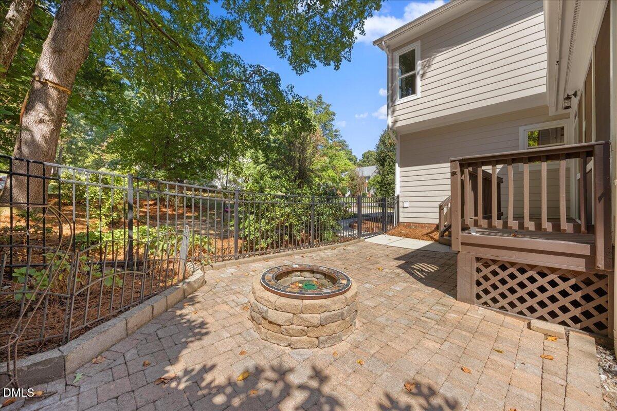 1516 Whittington Drive Property Photo 36