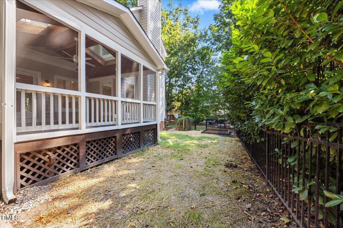 1516 Whittington Drive Property Photo 37
