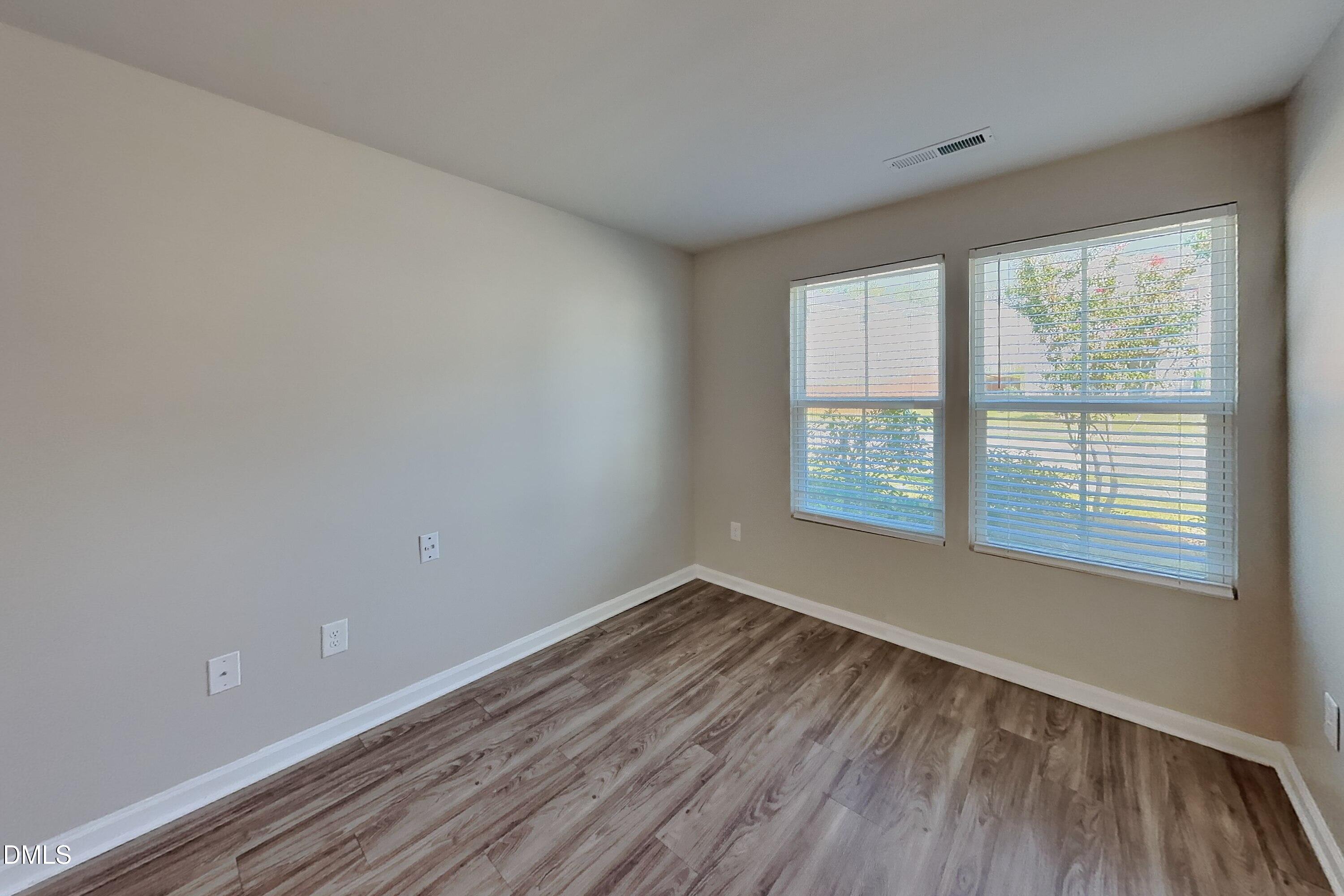 38 E Lumber Court Property Photo 4