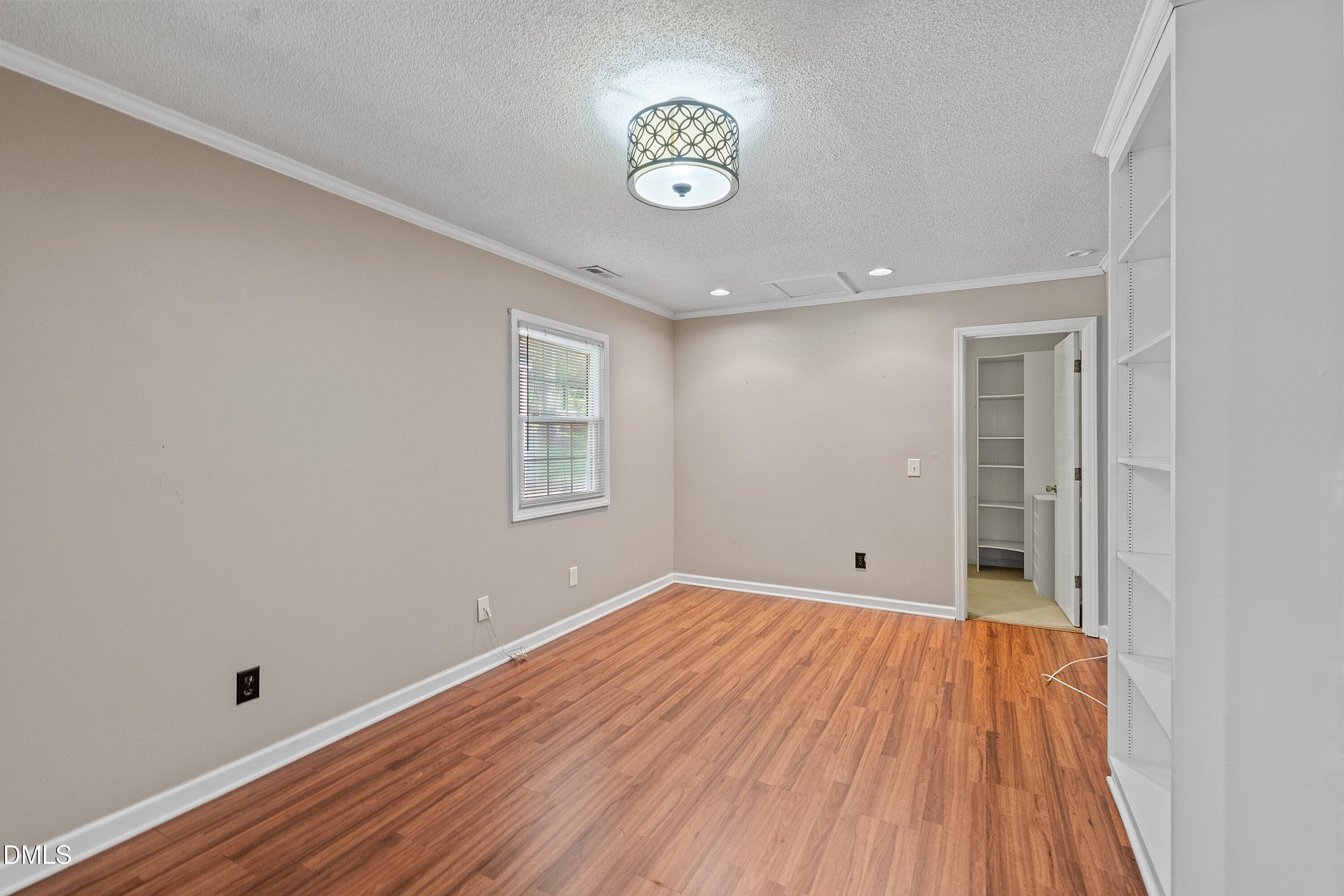2108 Vandora Springs Road Property Photo 30