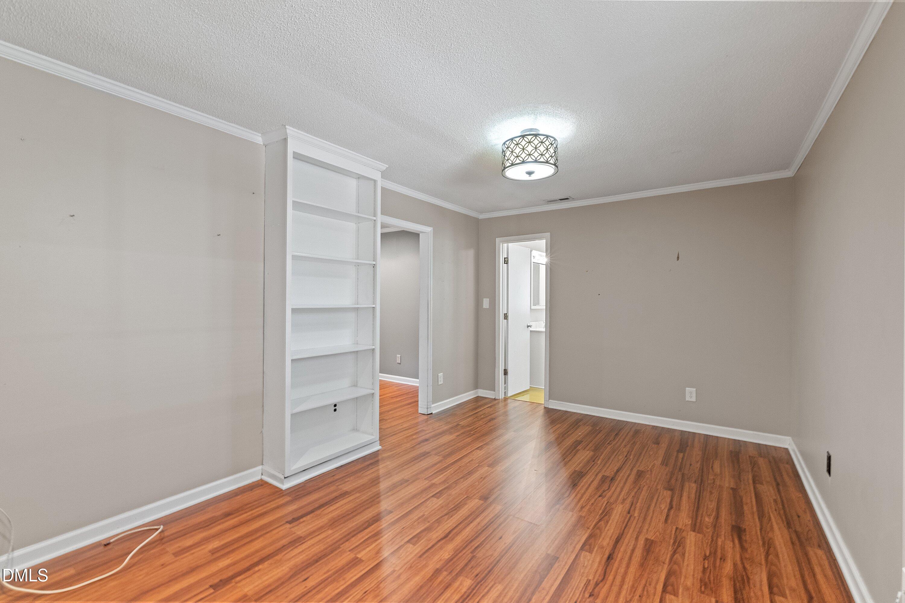 2108 Vandora Springs Road Property Photo 32