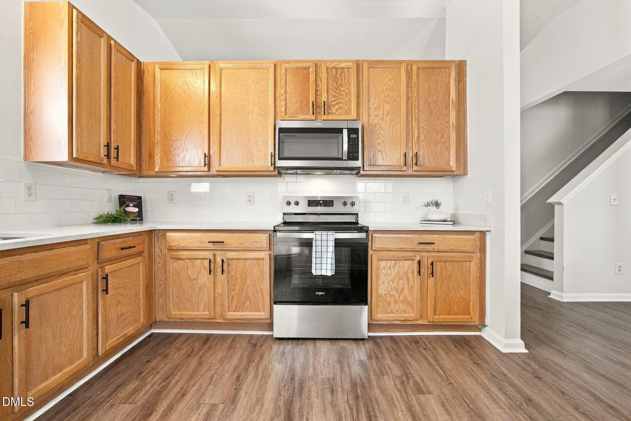 5 Crimson Clover Court Property Photo 5