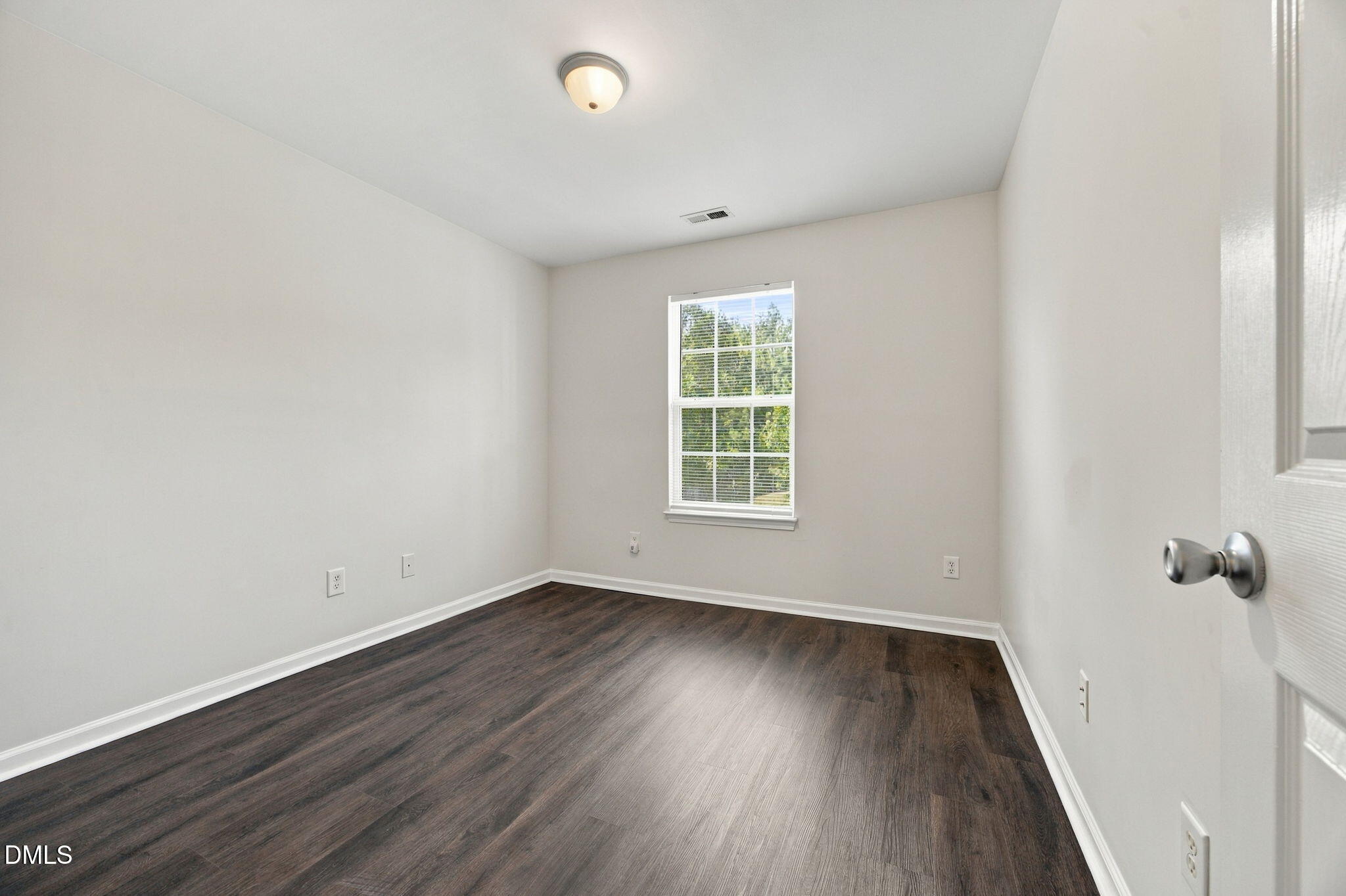 5 Crimson Clover Court Property Photo 14