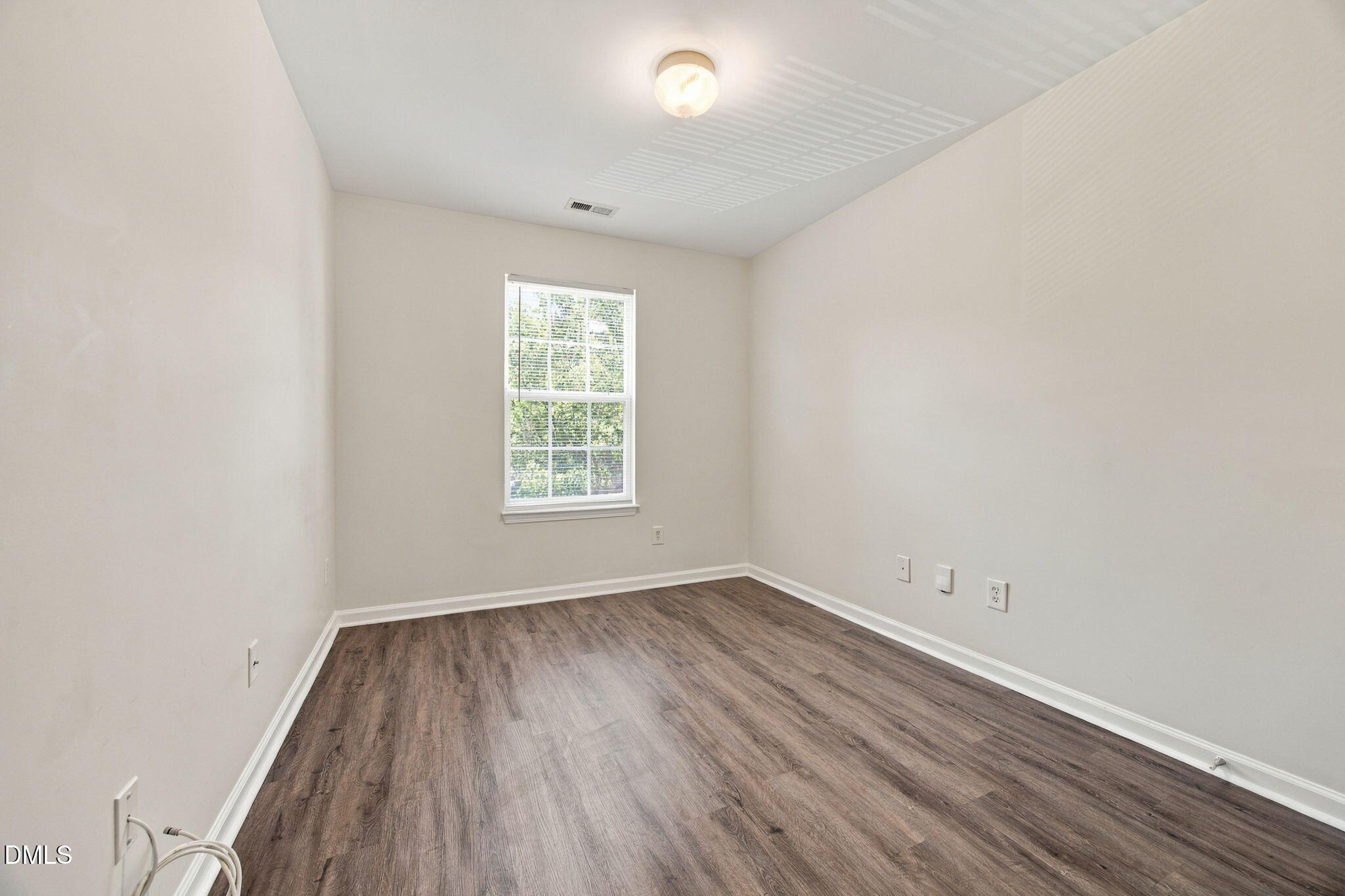5 Crimson Clover Court Property Photo 17