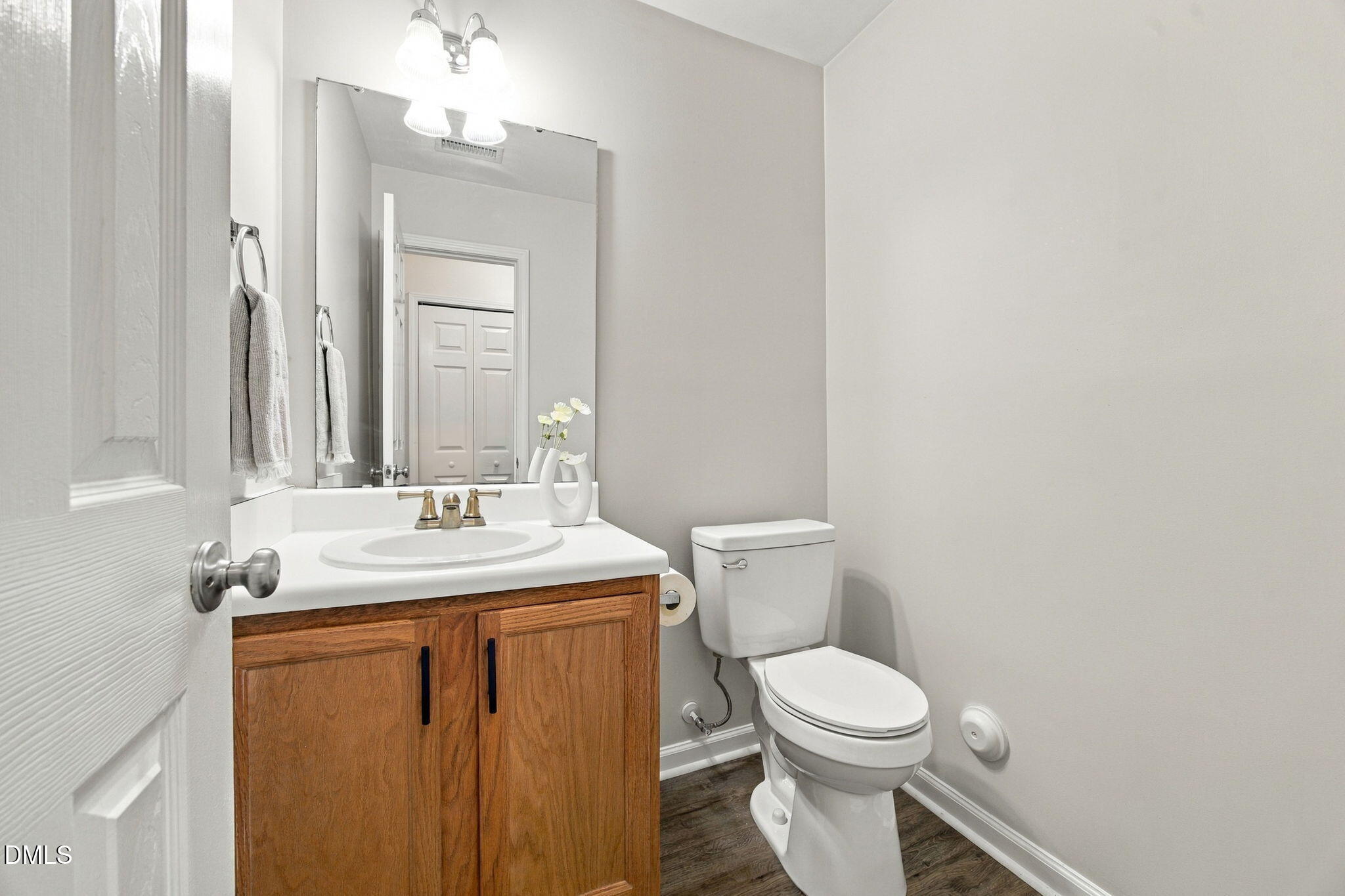 5 Crimson Clover Court Property Photo 18