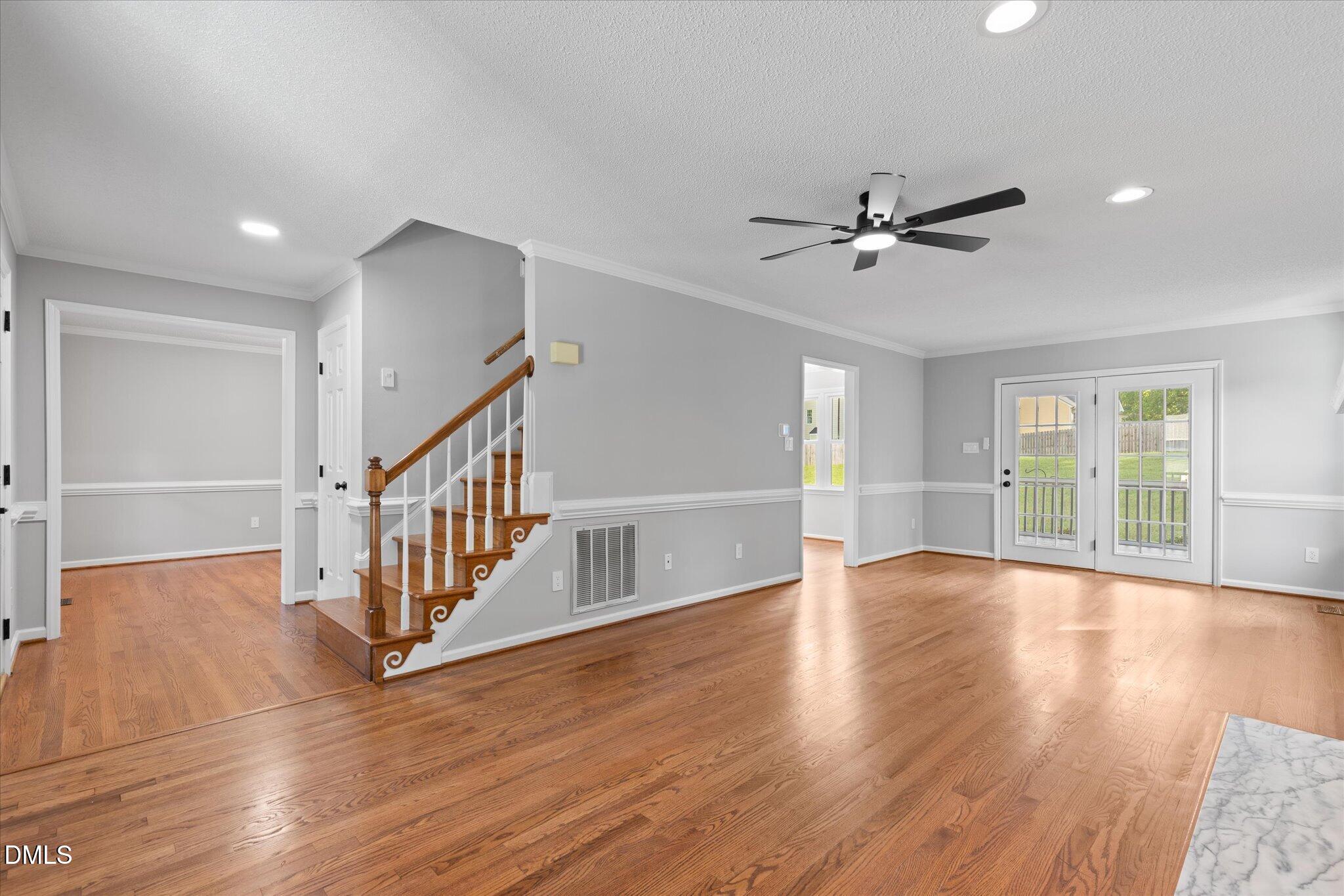 308 W Elm Avenue Property Photo 10
