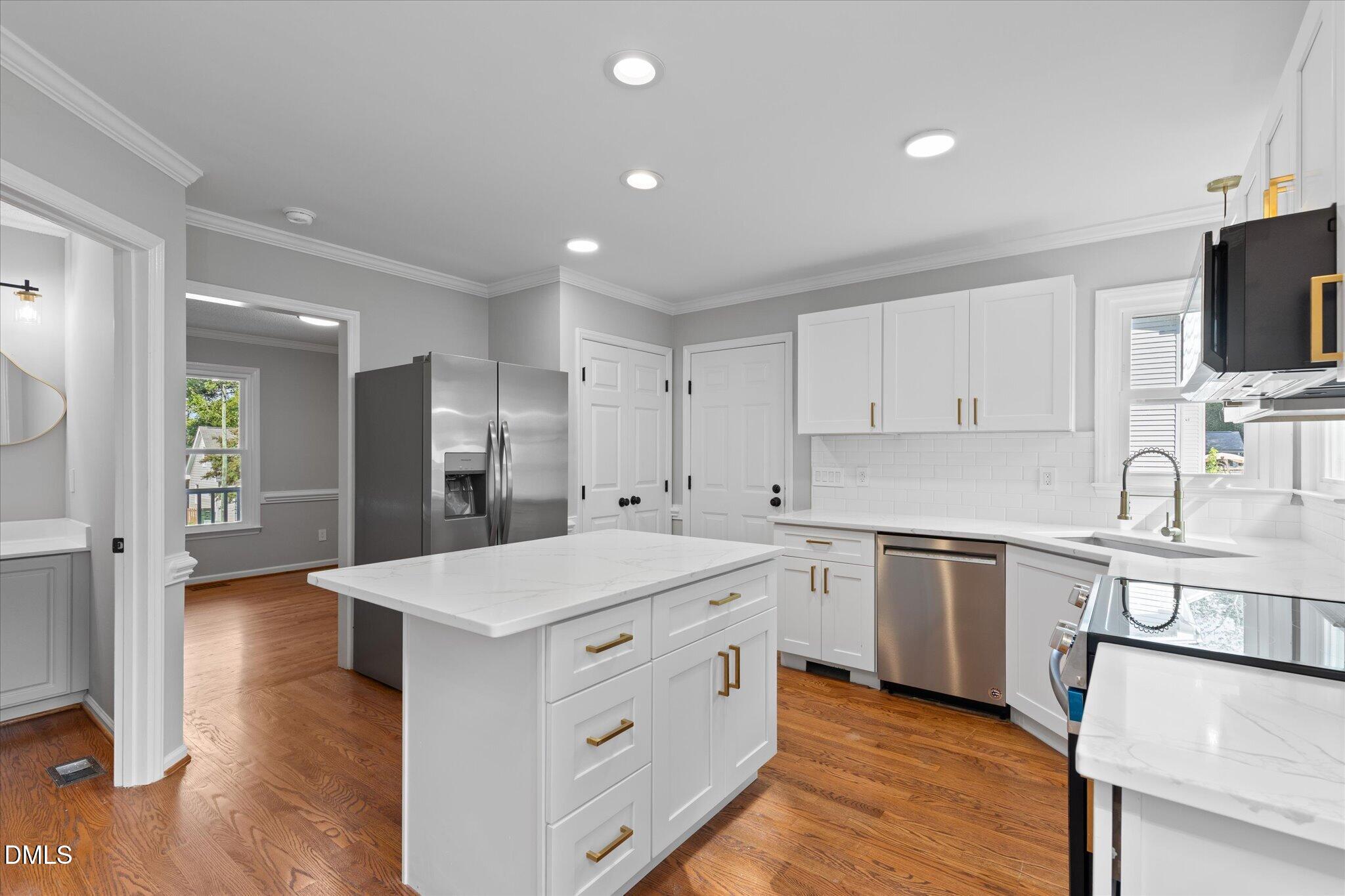 308 W Elm Avenue Property Photo 17