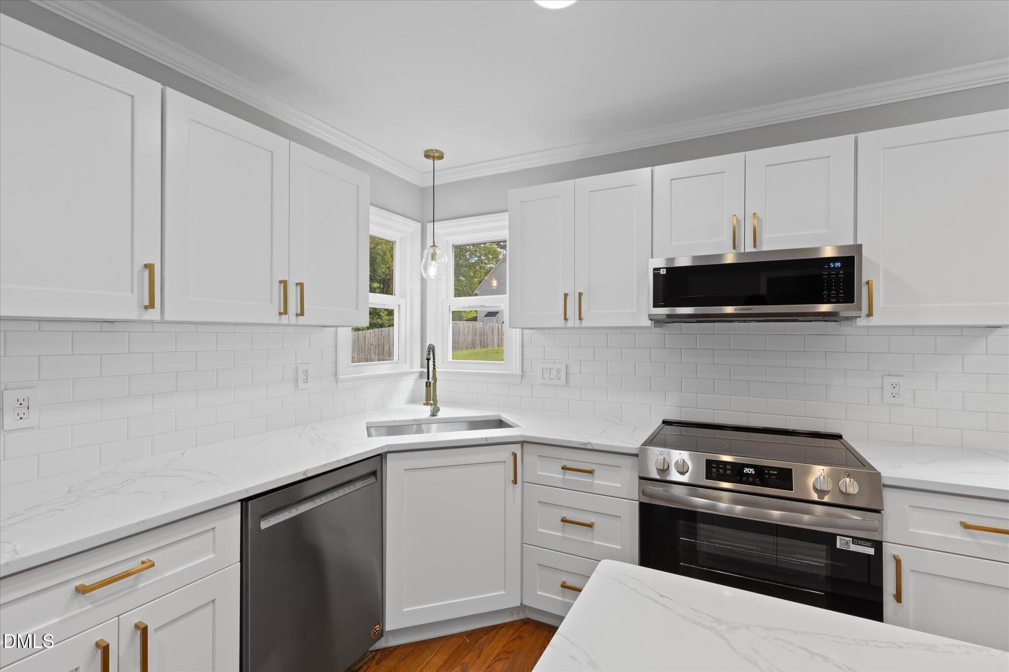 308 W Elm Avenue Property Photo 20