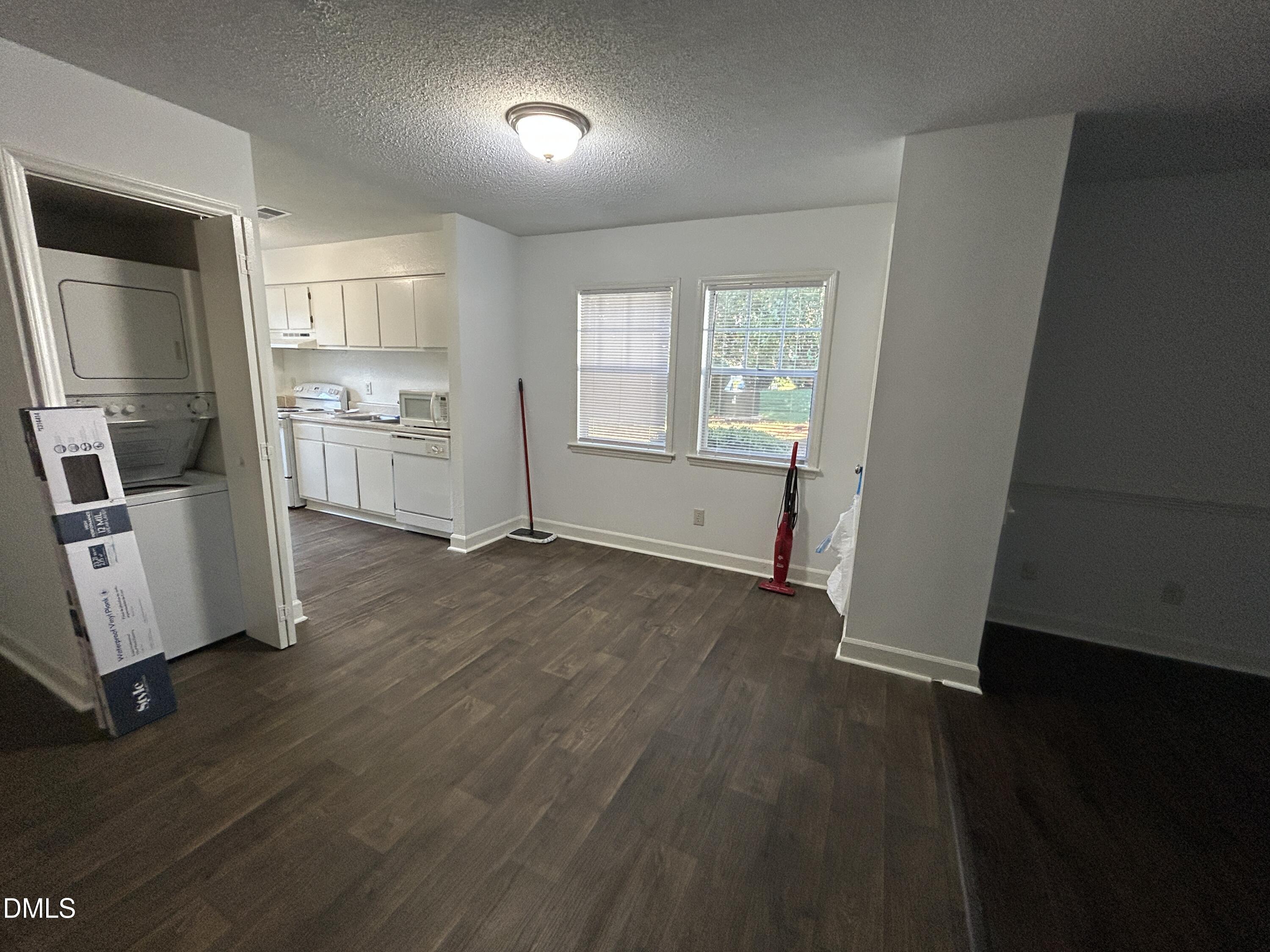 2504 Avent Ferry Road 103 Property Photo 6