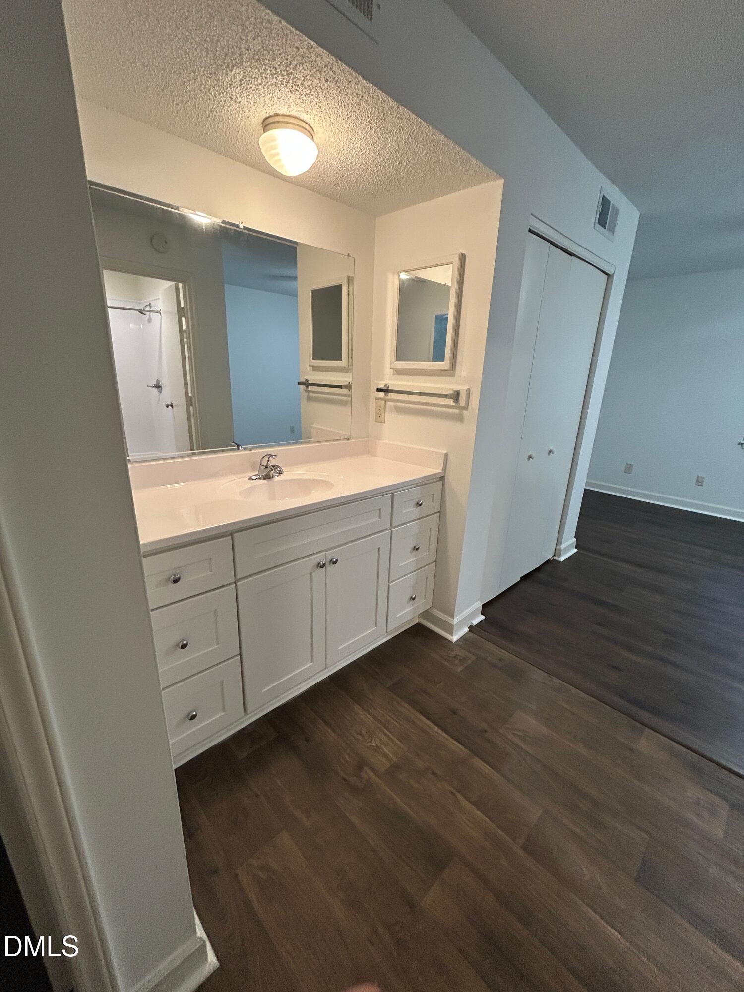 2504 Avent Ferry Road 103 Property Photo 15