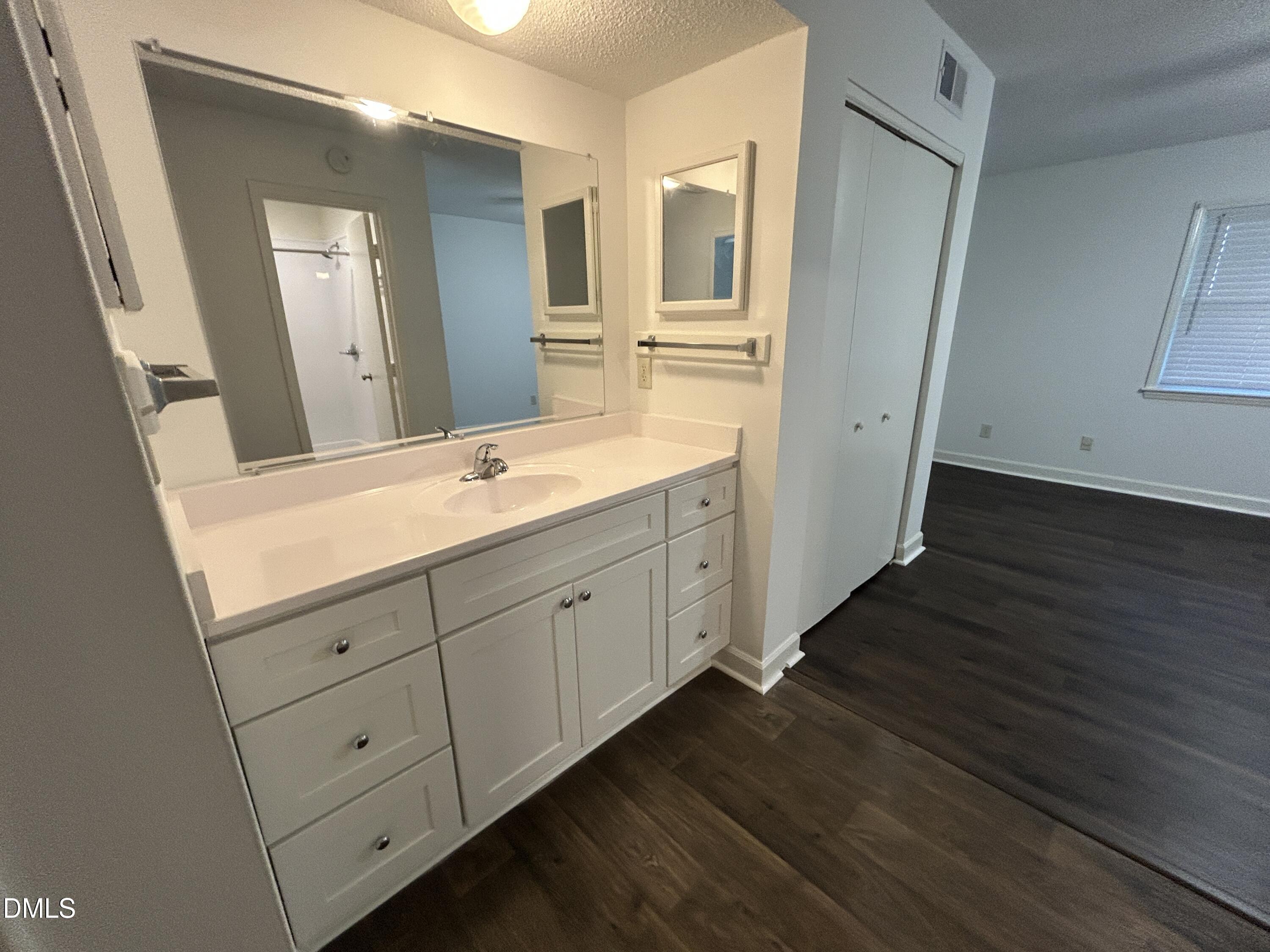 2504 Avent Ferry Road 103 Property Photo 18