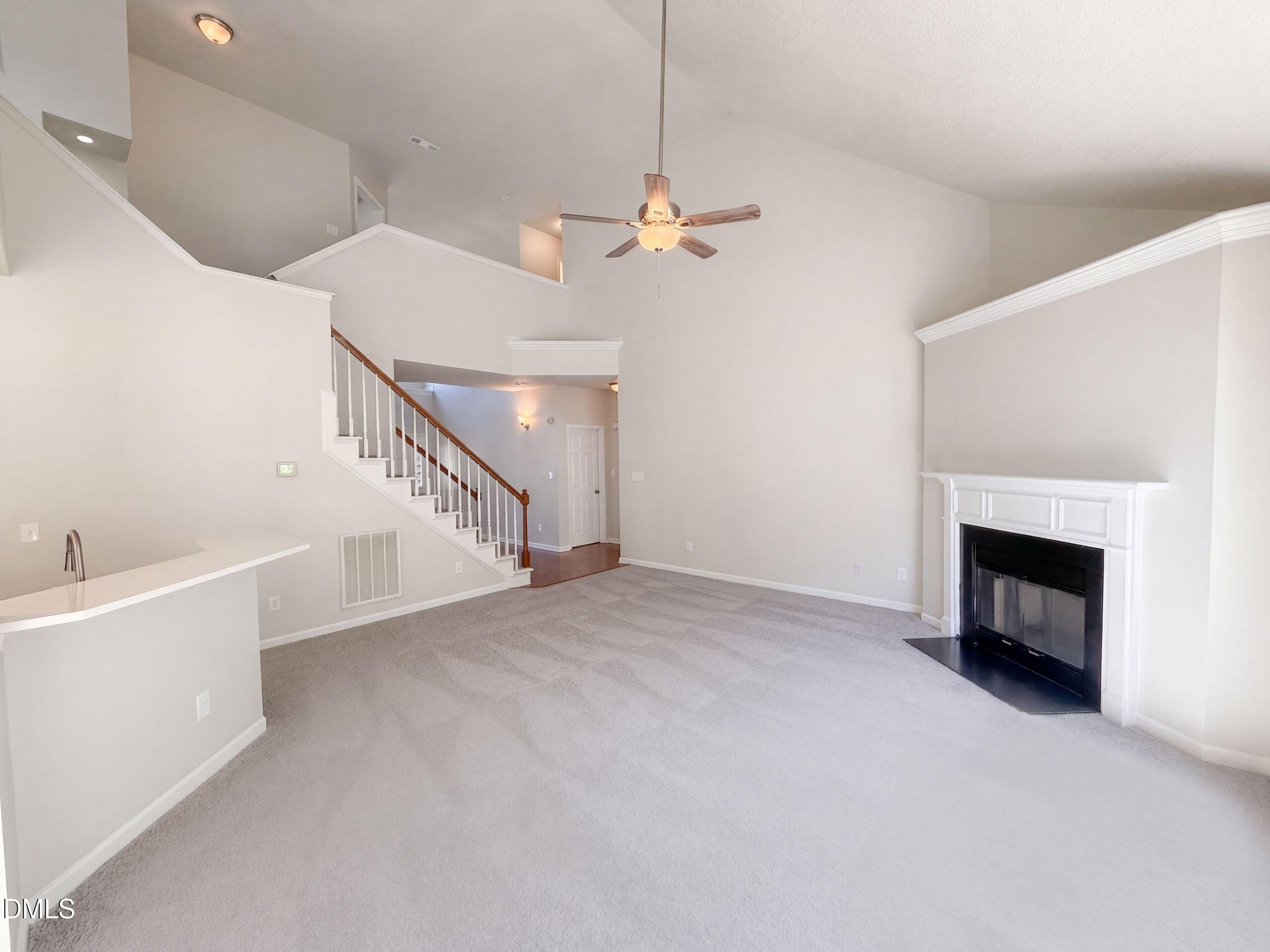 1701 Carnation Drive Property Photo 6