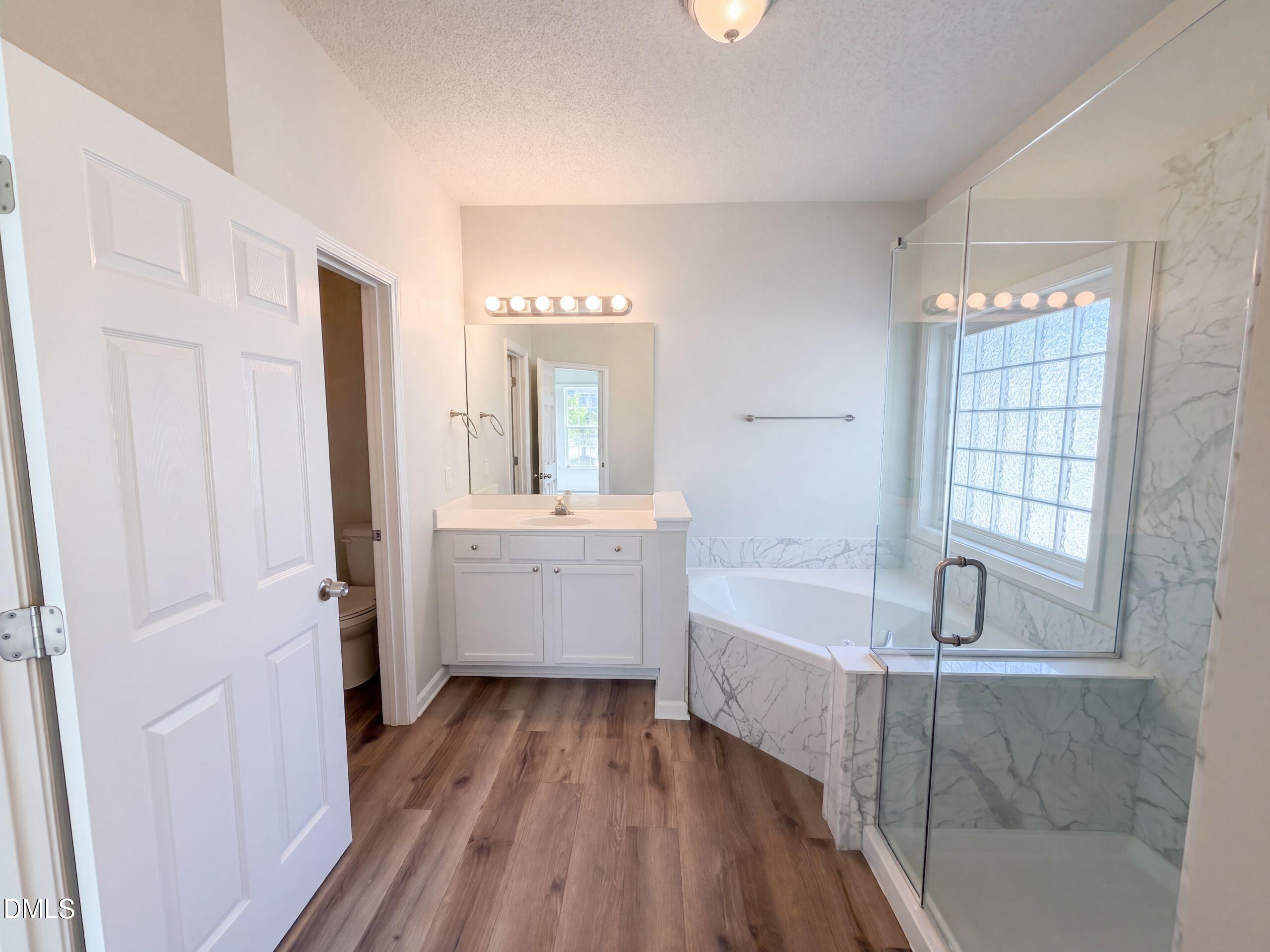1701 Carnation Drive Property Photo 11