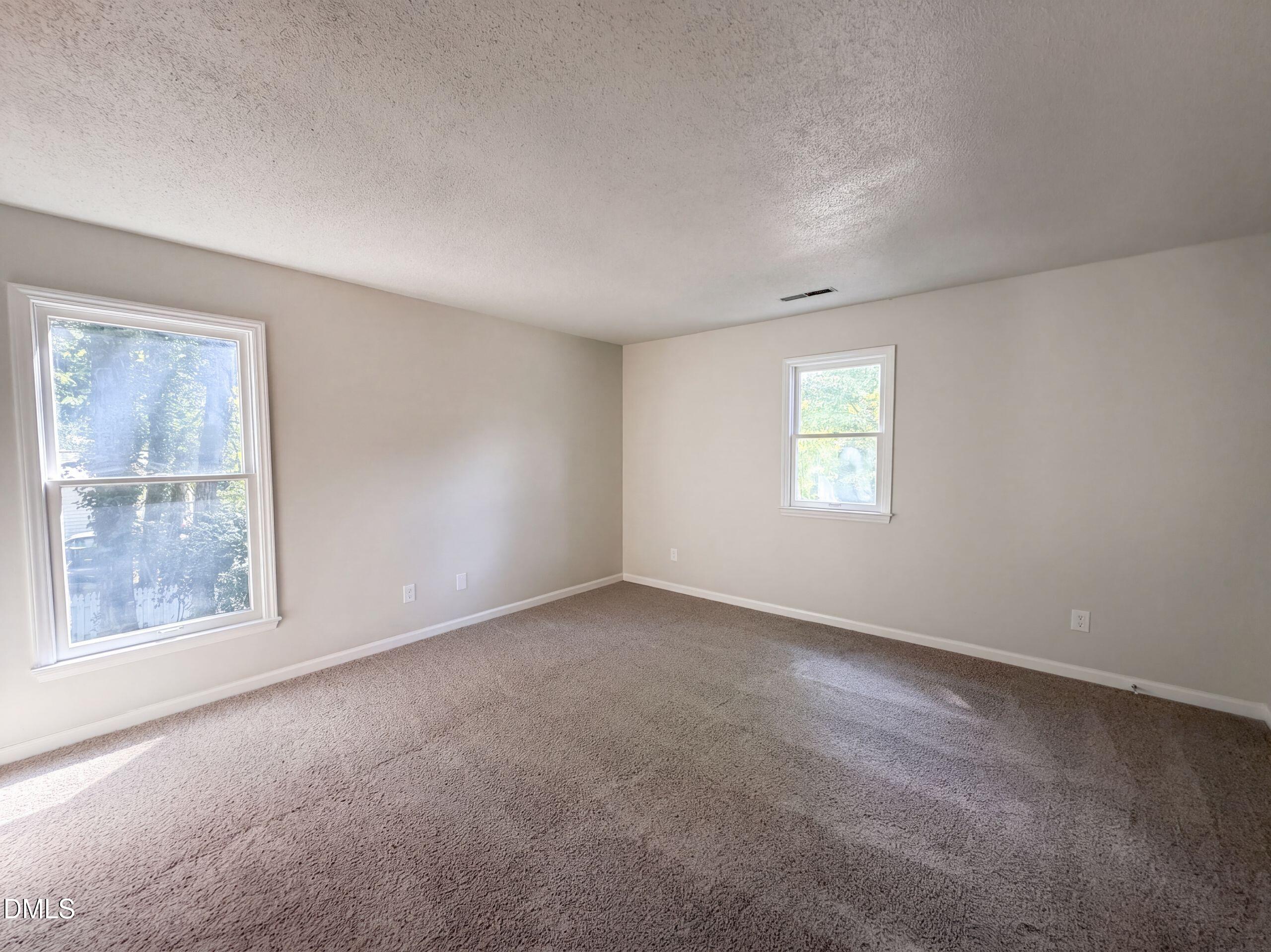 2338 Hillandale Road Property Photo 6