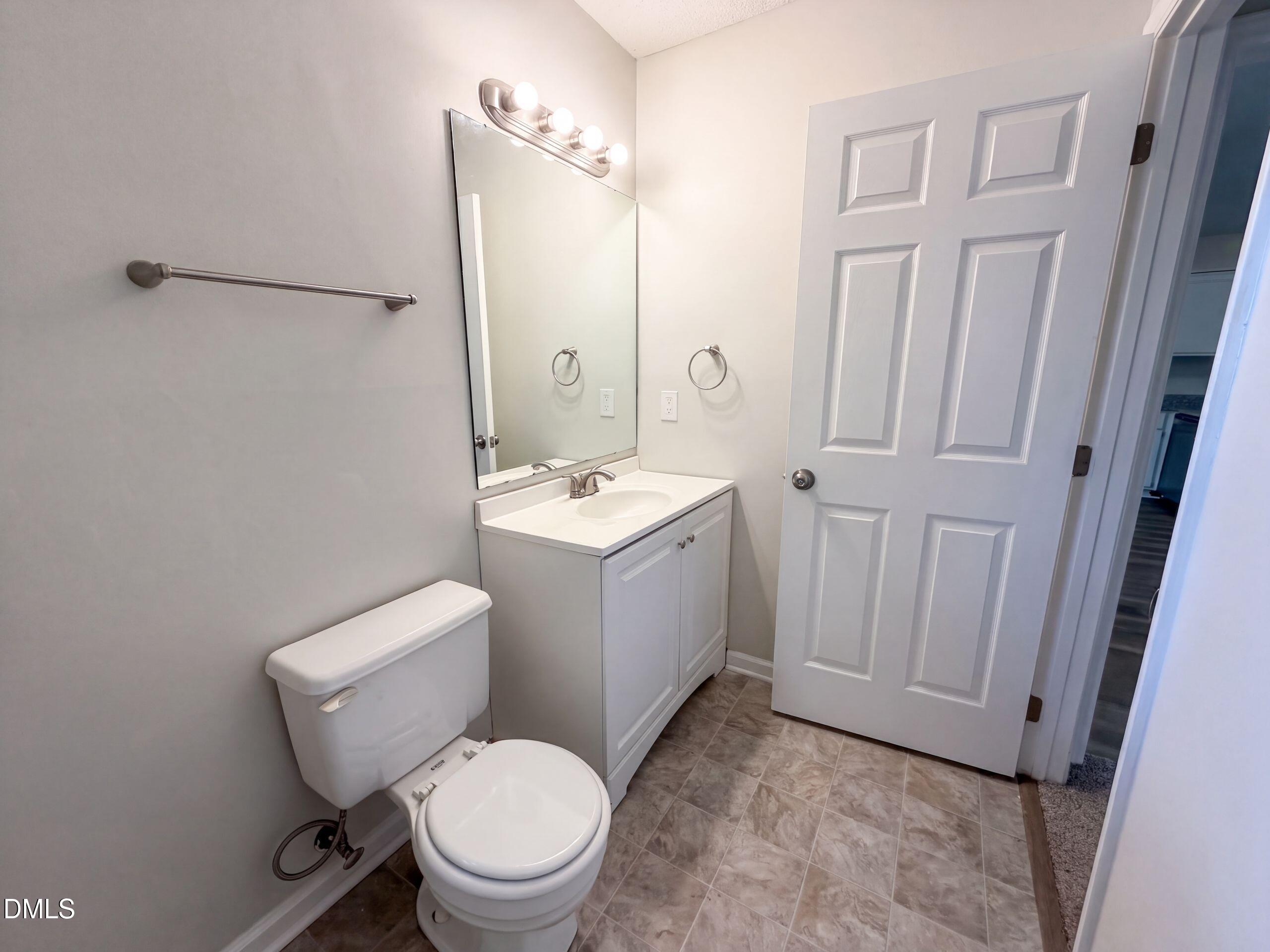 2338 Hillandale Road Property Photo 13