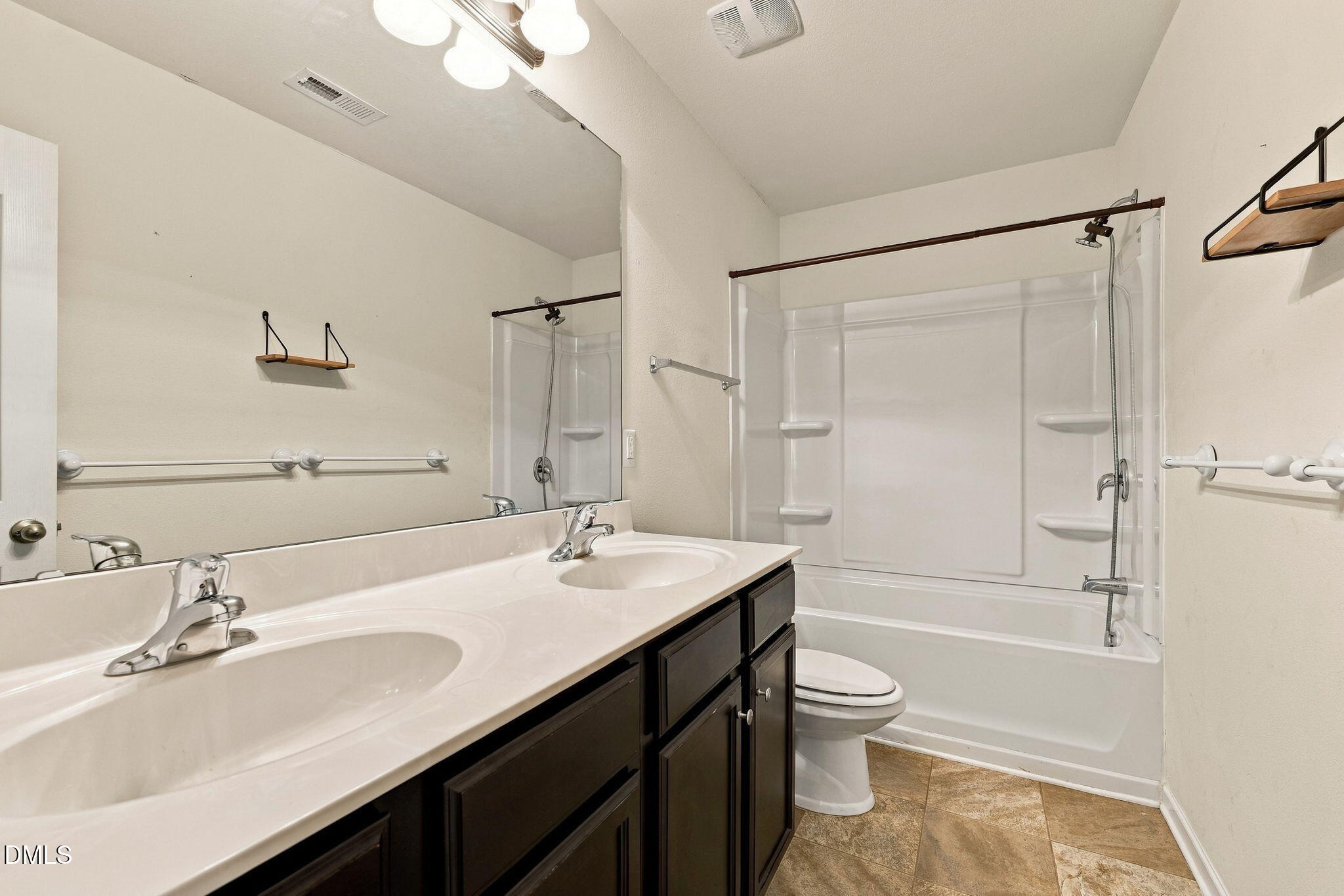 4176 Northrop Drive Property Photo 25