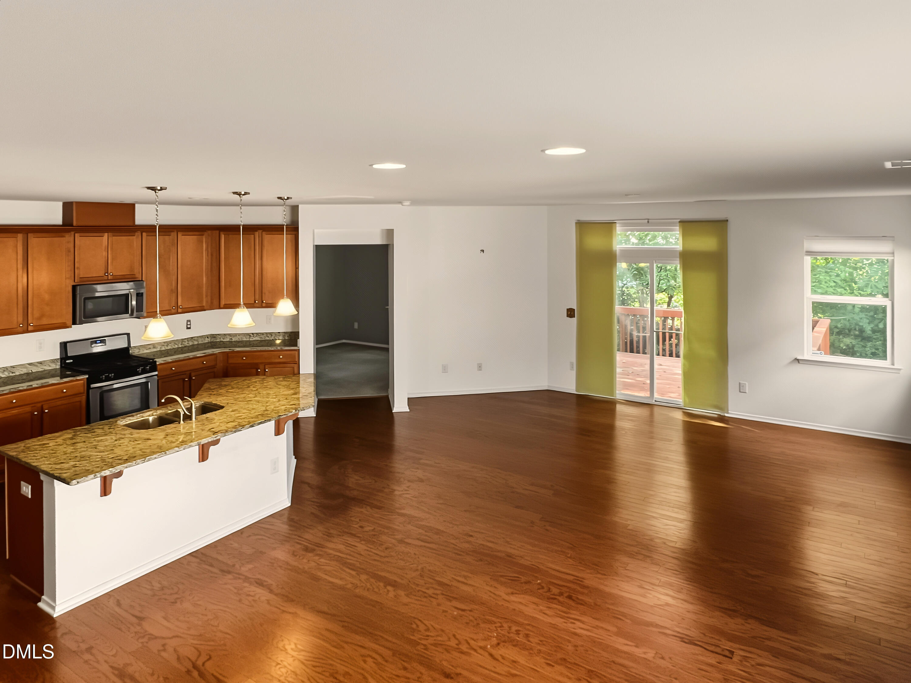 5417 Black Maple Drive Property Photo 4