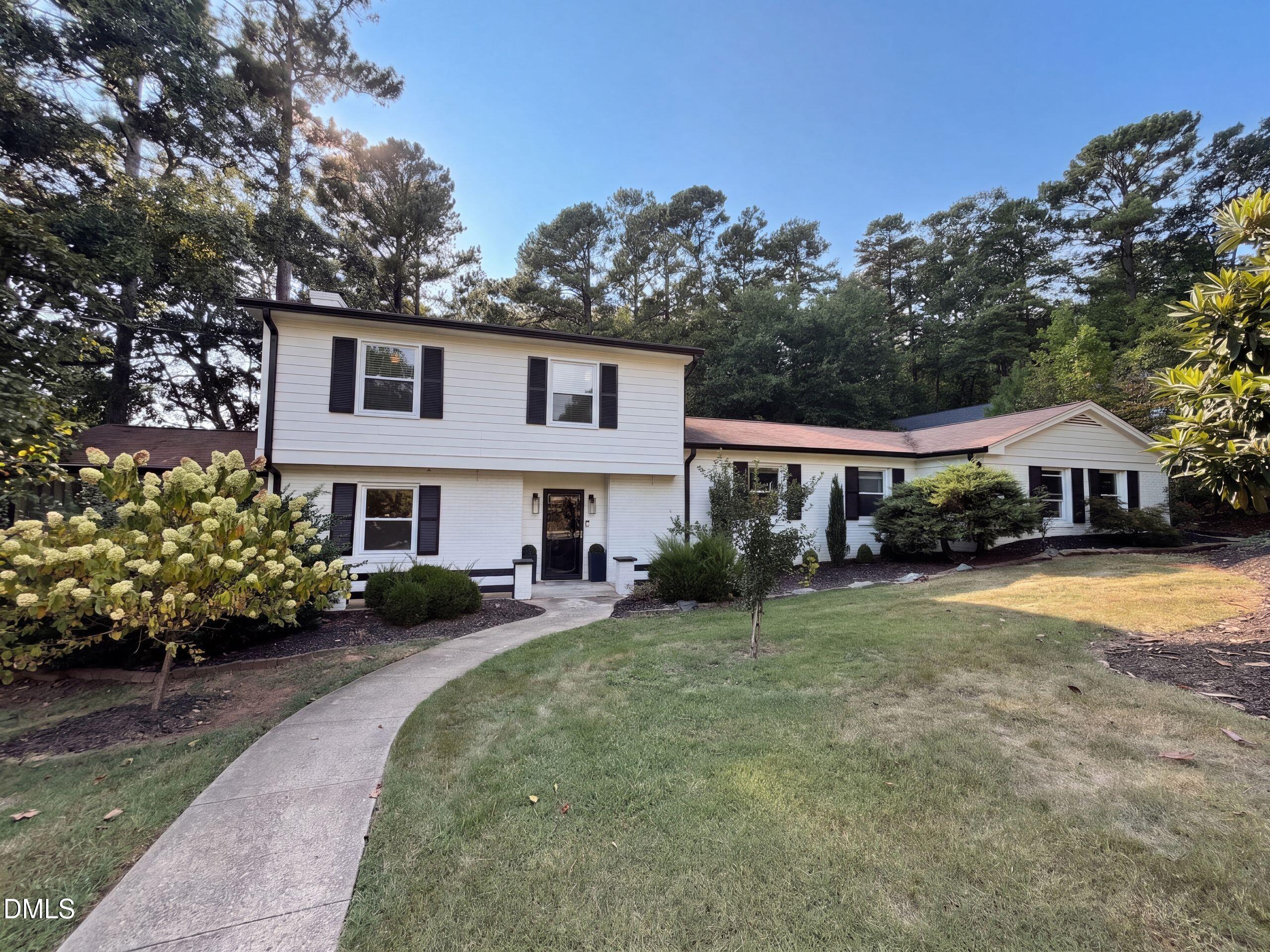 2220 Hillock Drive Property Photo 1
