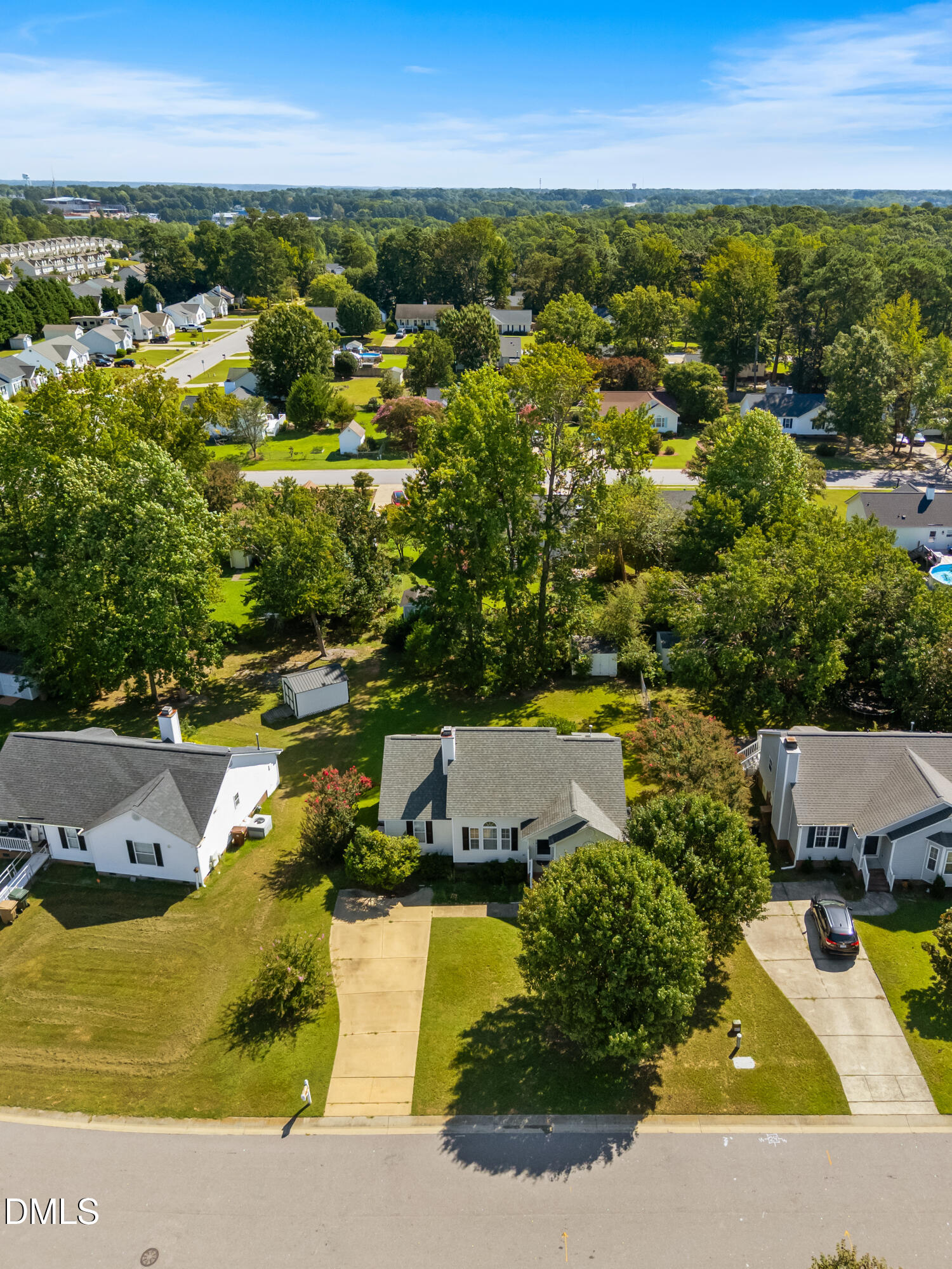 105 Mckenzie Circle Property Photo 3