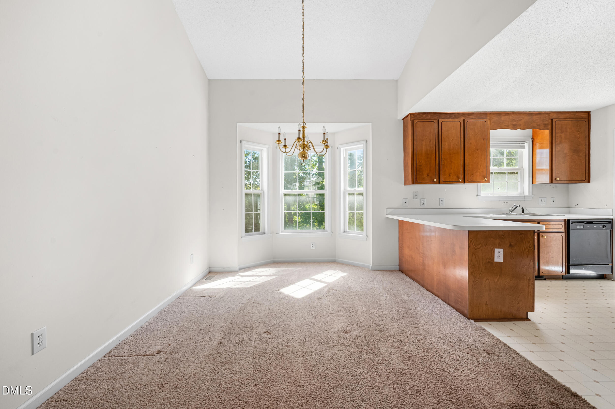 105 Mckenzie Circle Property Photo 8