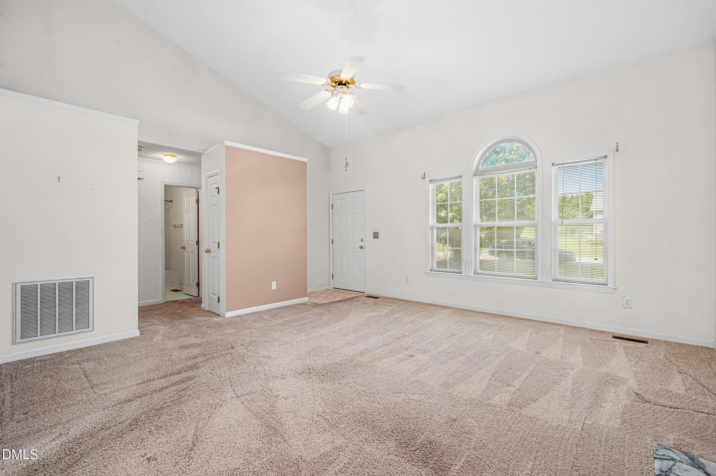 105 Mckenzie Circle Property Photo 10
