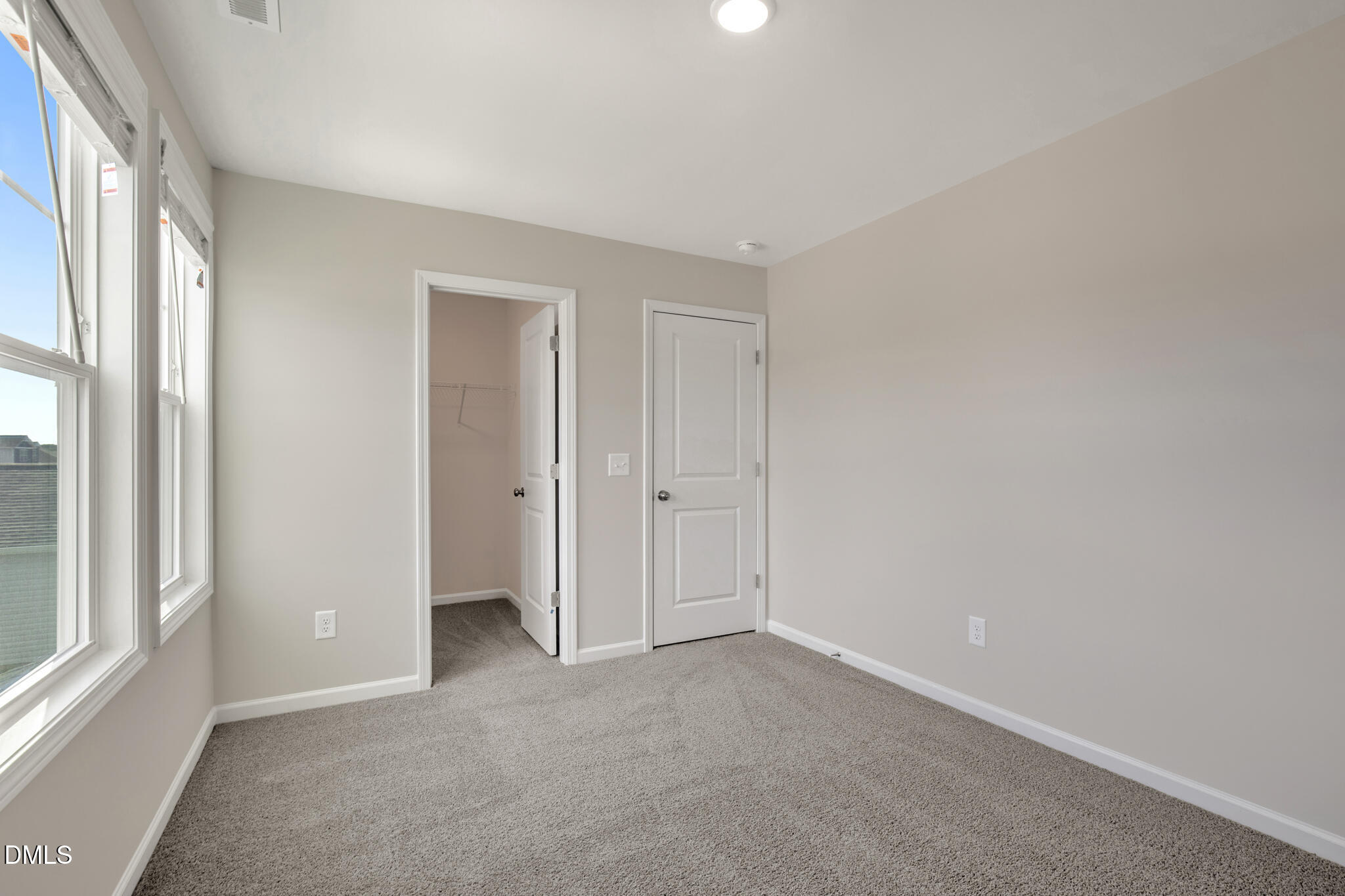 73 W Emily Gardens Drive Property Photo 27