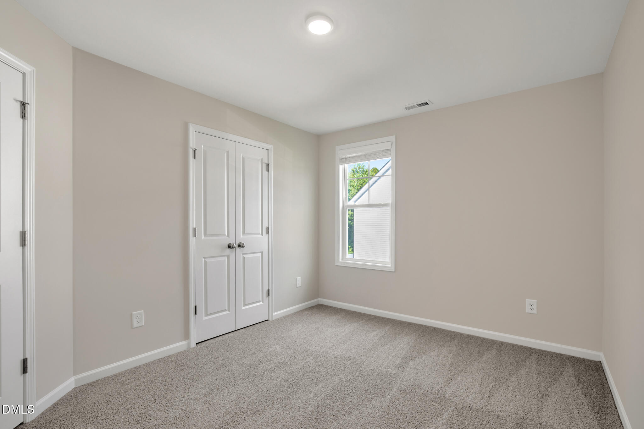 73 W Emily Gardens Drive Property Photo 28