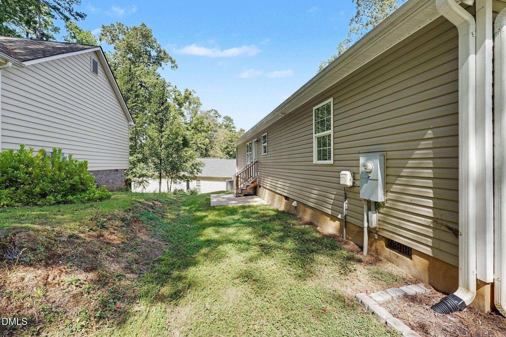 831 Eagles Nest Drive Property Photo 5