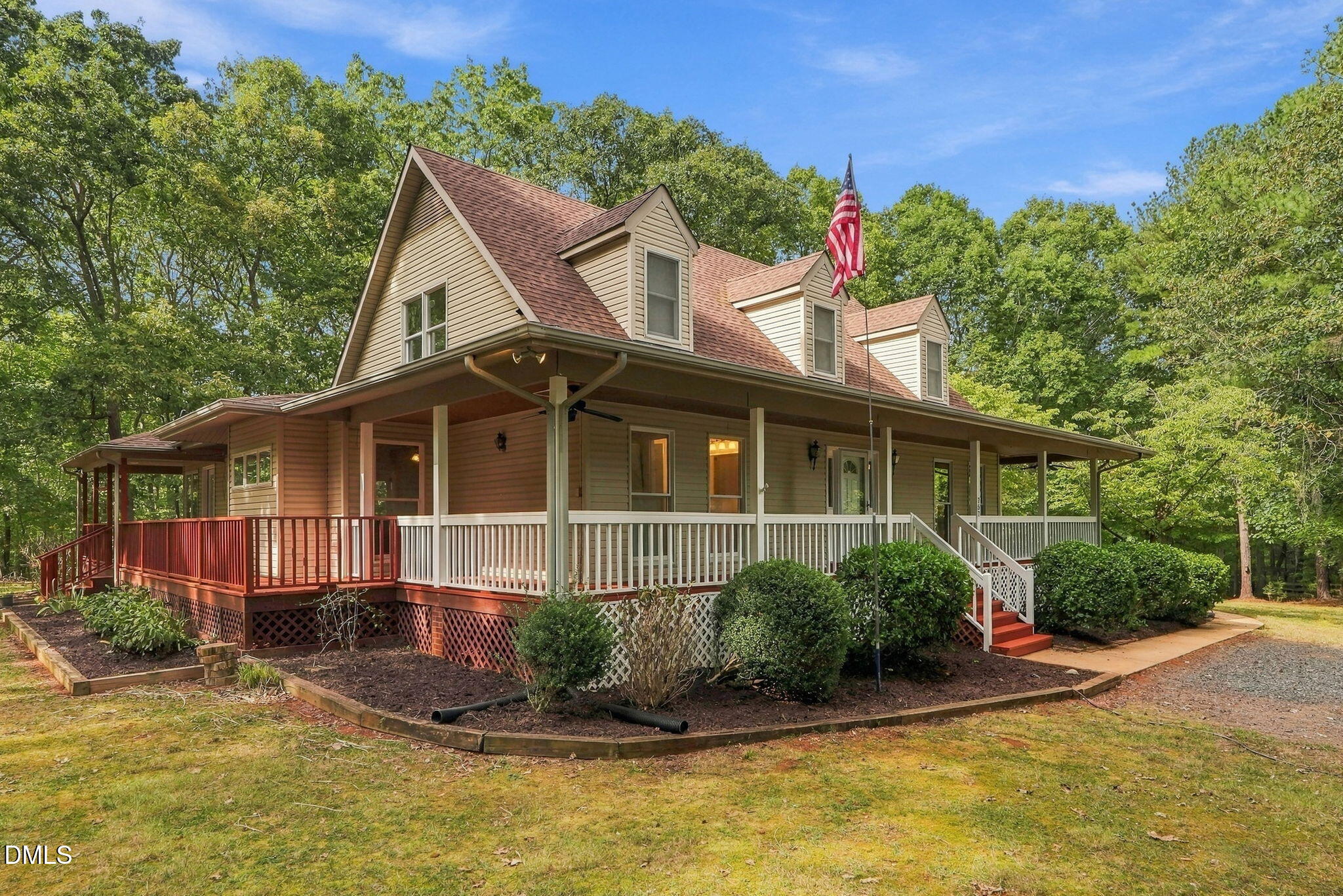 757 Turtle Creek Drive Property Photo 2