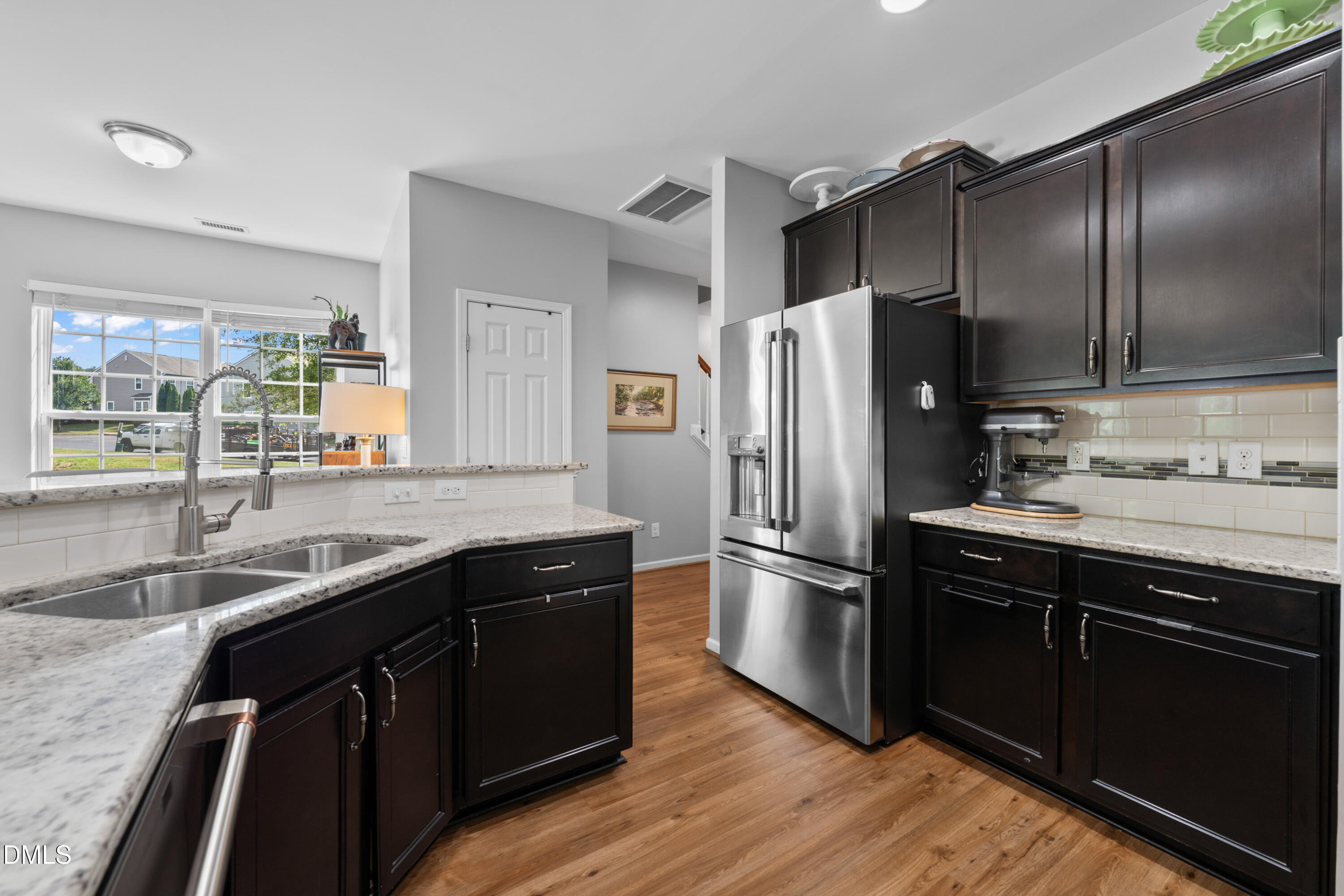 1027 Renewal Place Property Photo 7