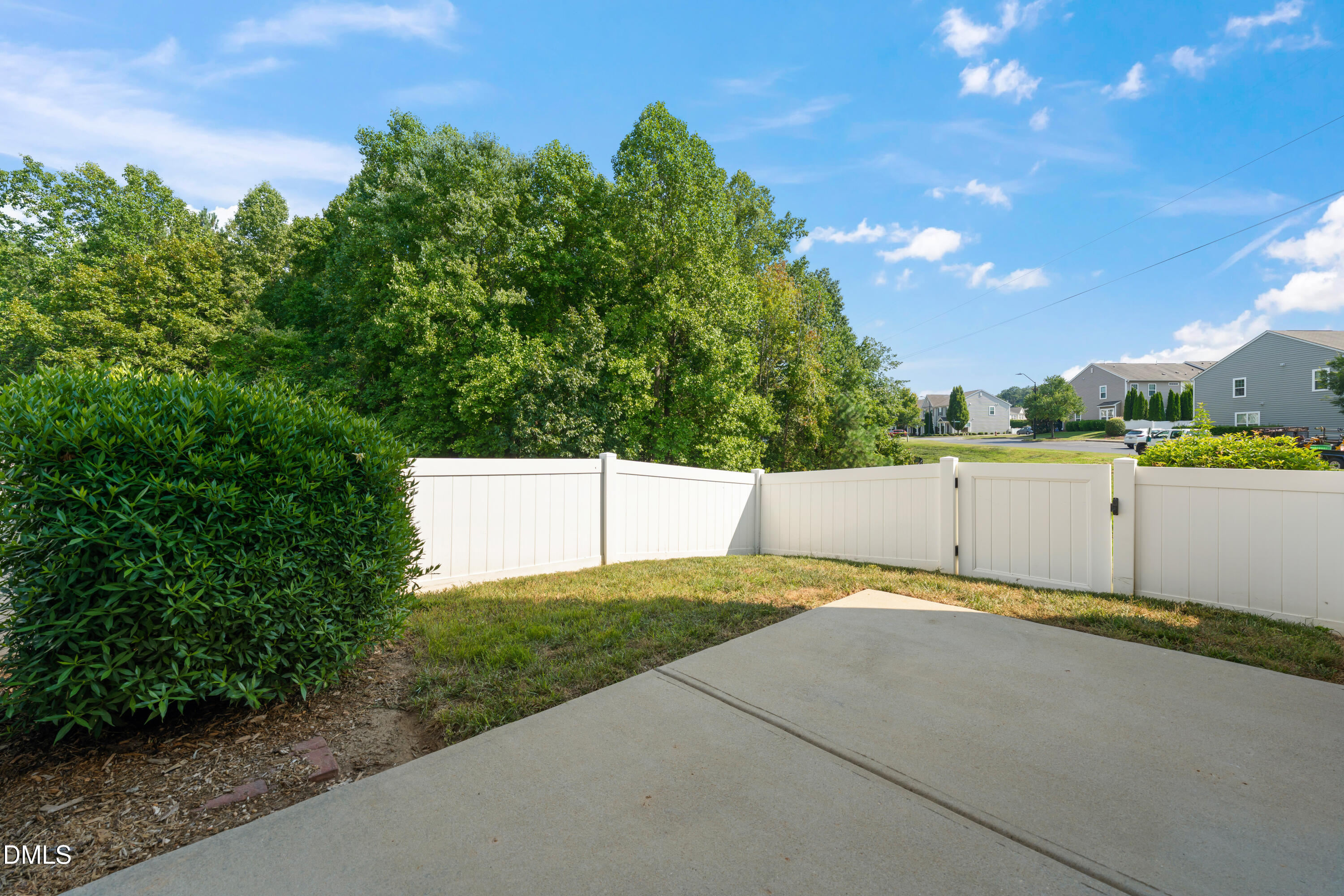 1027 Renewal Place Property Photo 22