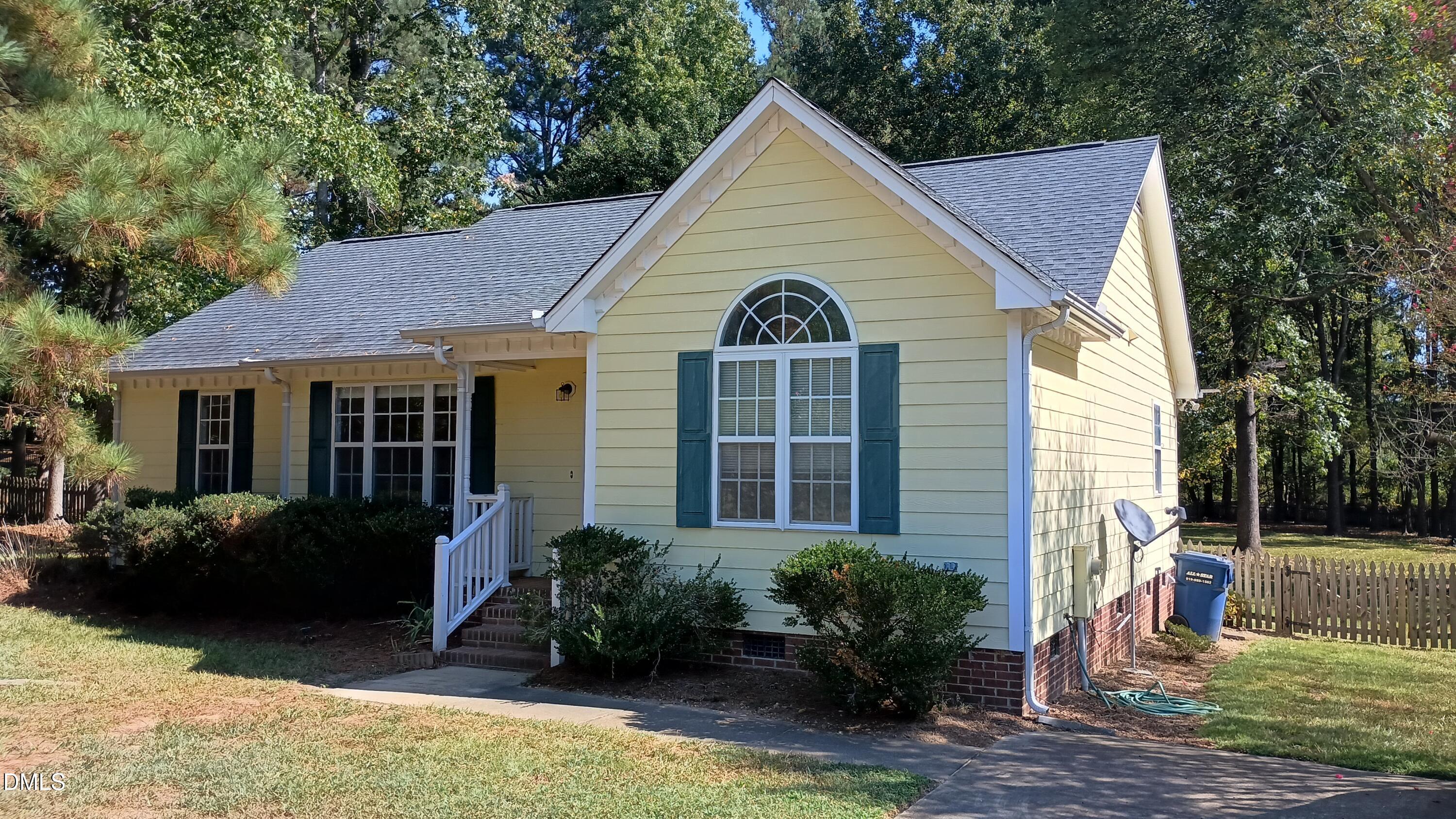 2104 Colorwood Court