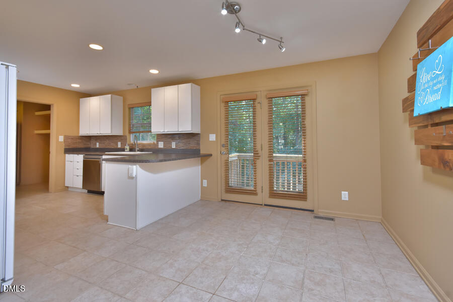 2575 Mint Julep Drive Property Photo 7