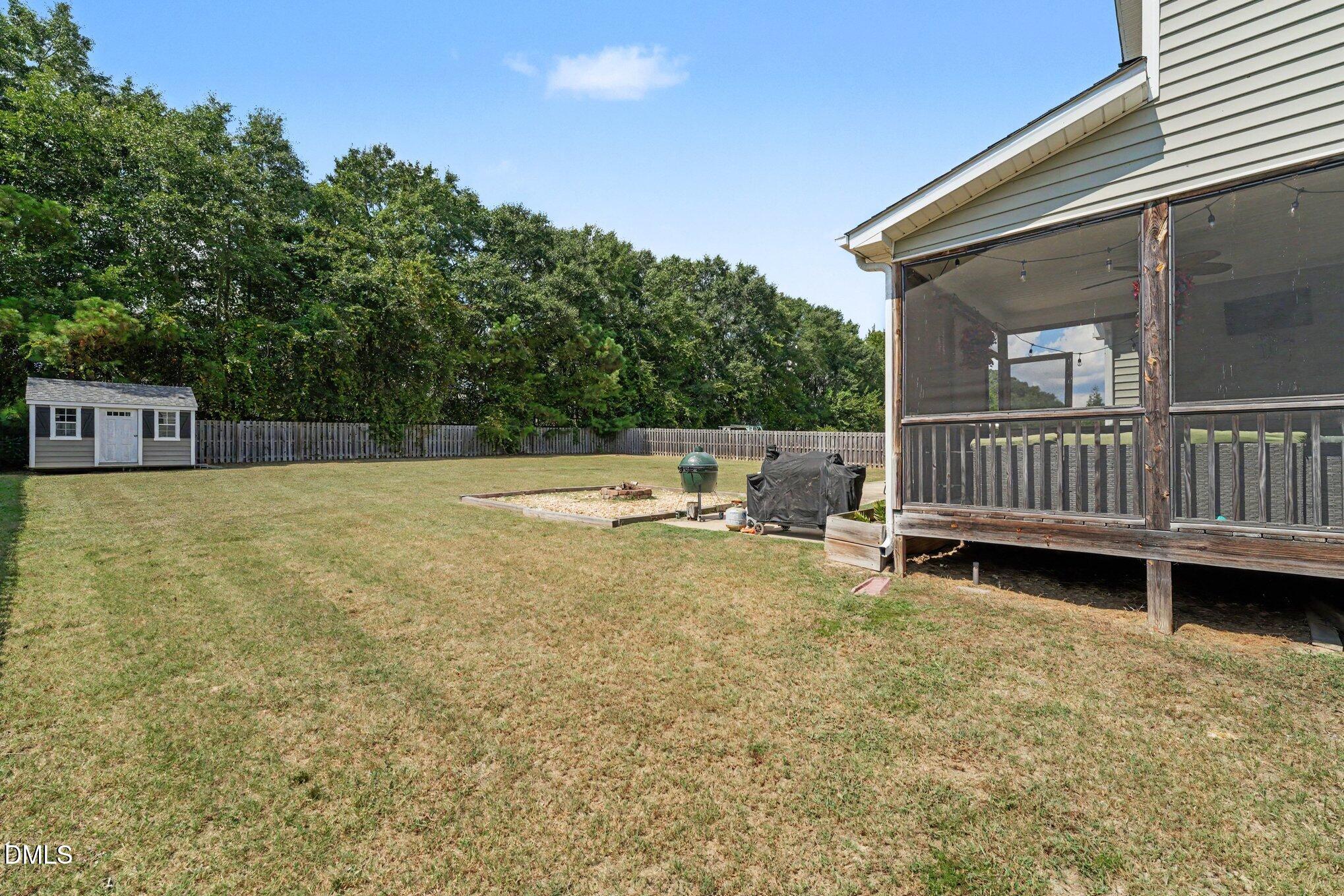 8220 Burgwyn Lane Property Photo 5