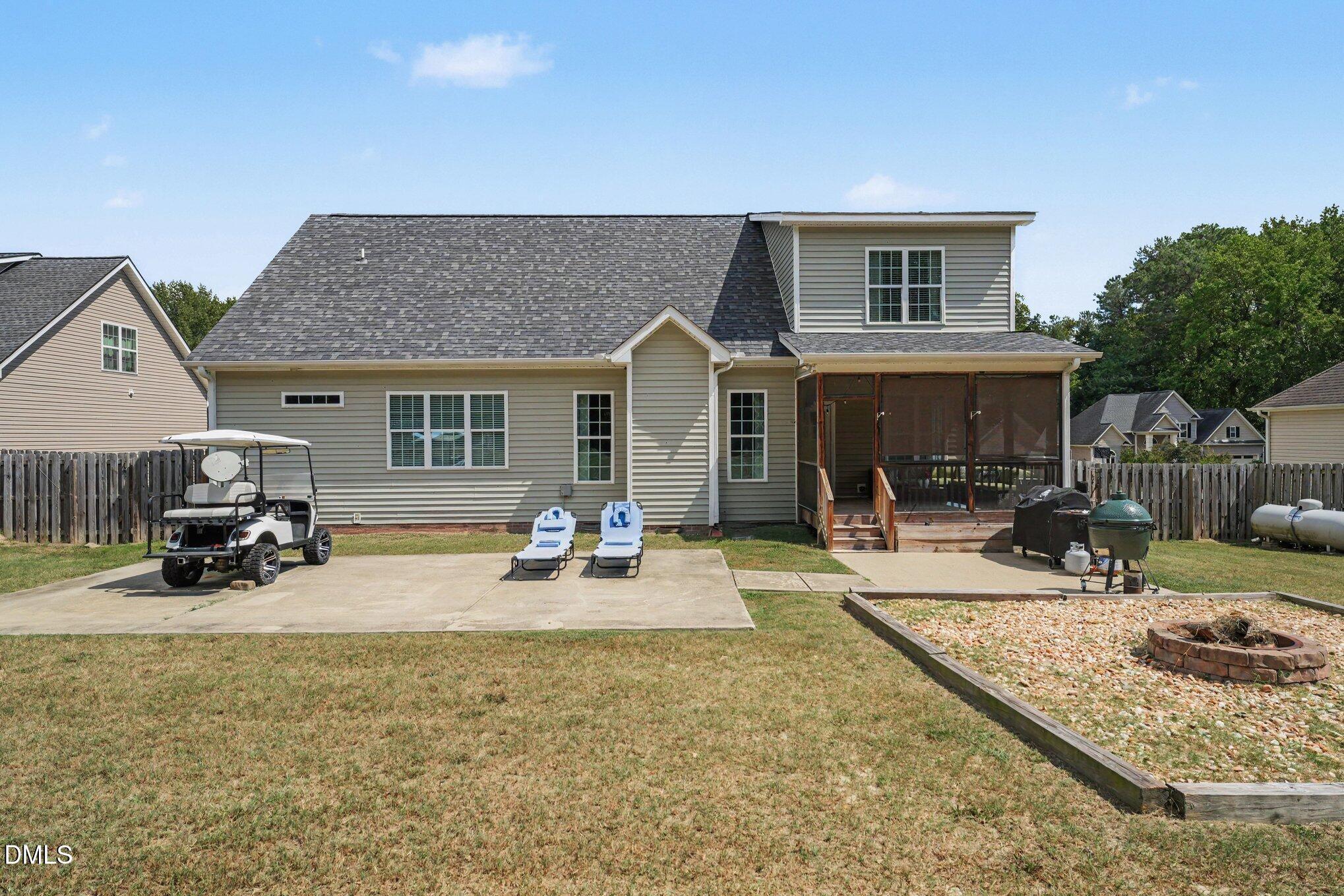 8220 Burgwyn Lane Property Photo 7