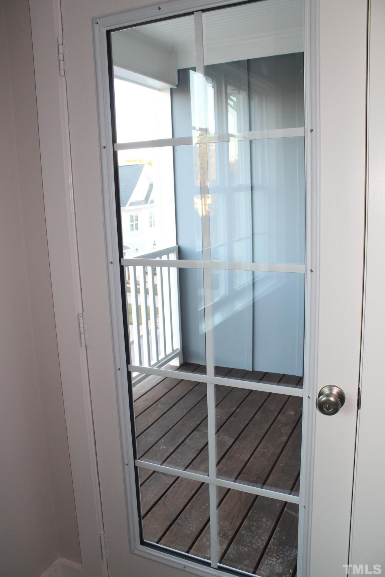 825 S Franklin Street Property Photo 13
