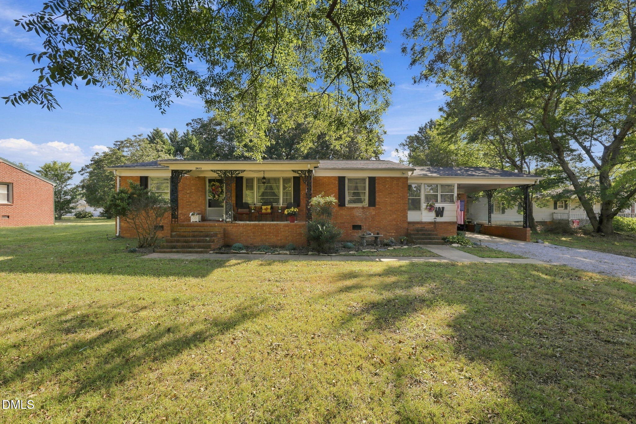2975 Us Highway 158 W Property Photo 1
