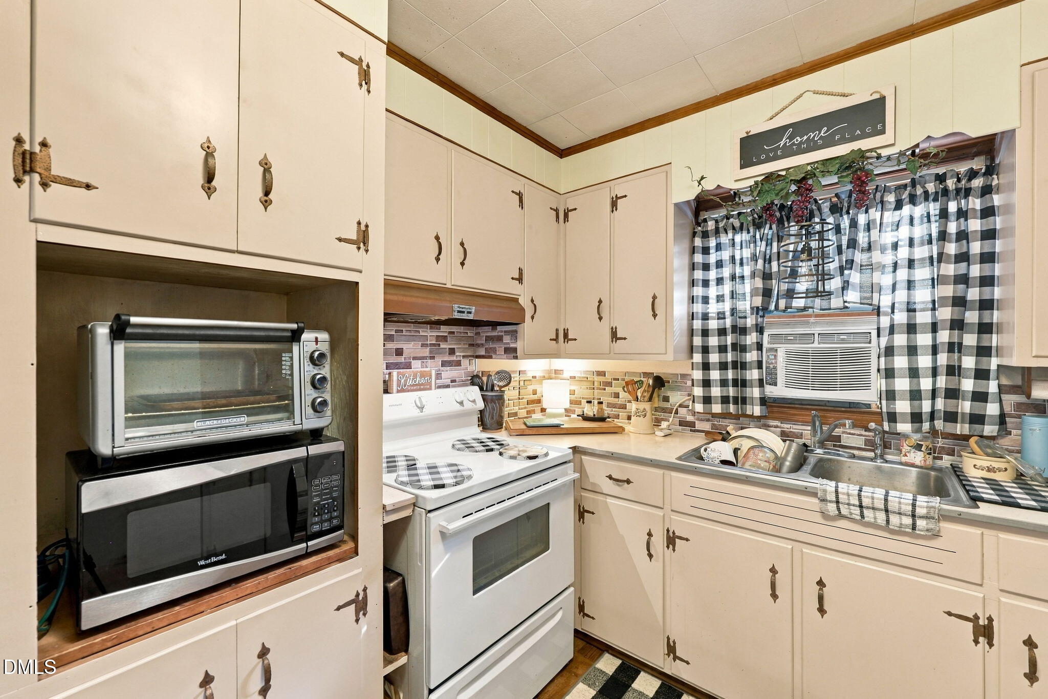 2975 Us Highway 158 W Property Photo 13