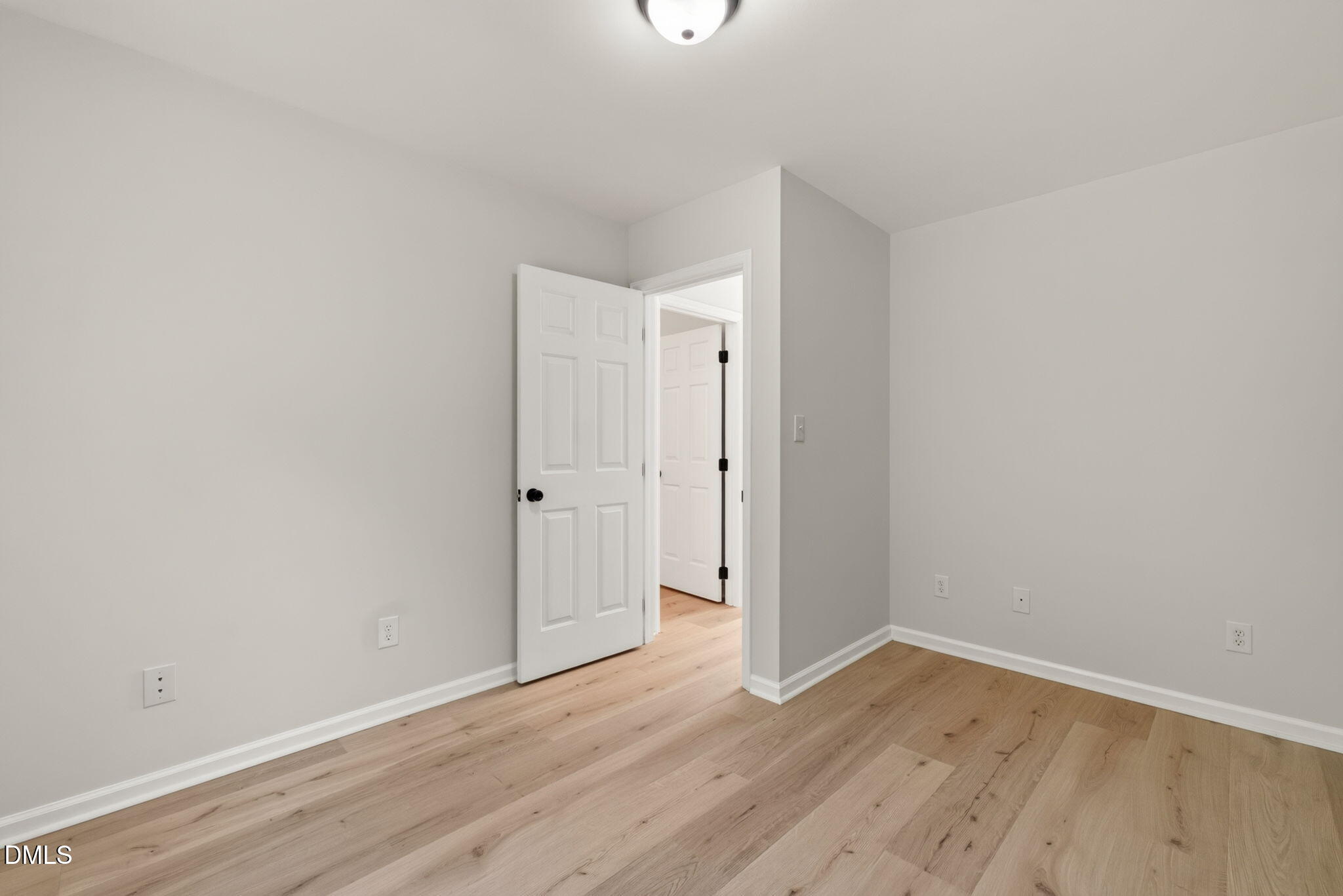 1200 Honeycutt Road Property Photo 32