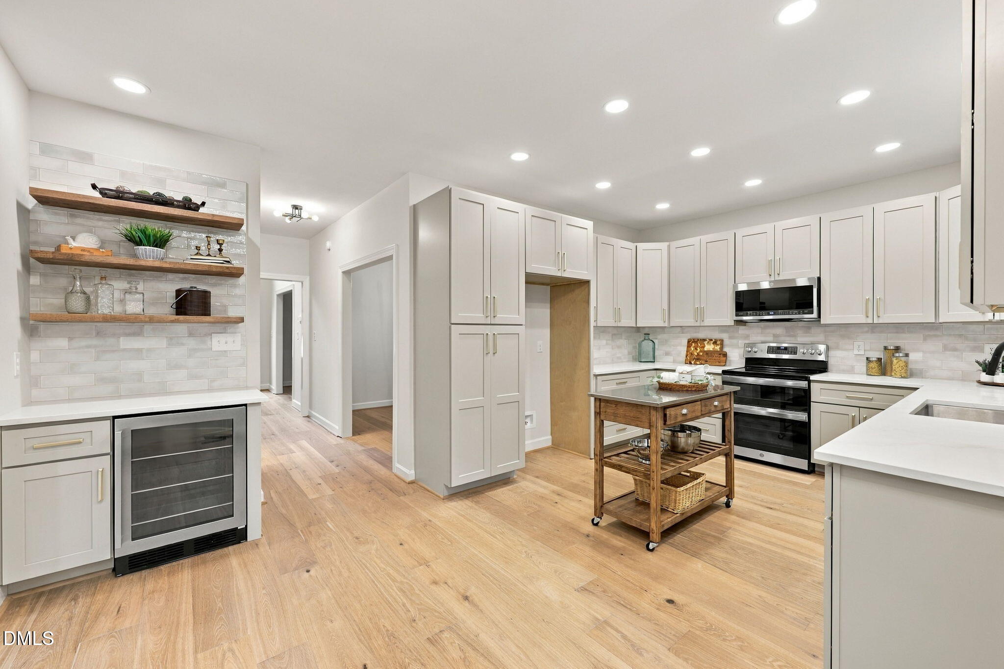 107 Somersby Court Property Photo 3