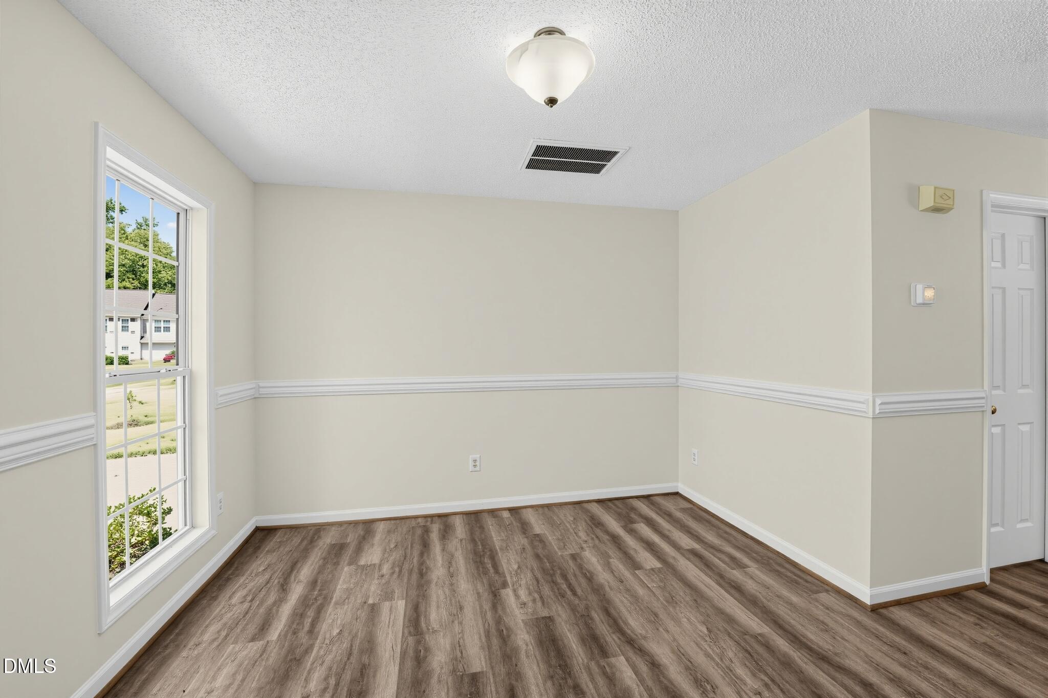 10 Redear Place Property Photo 4