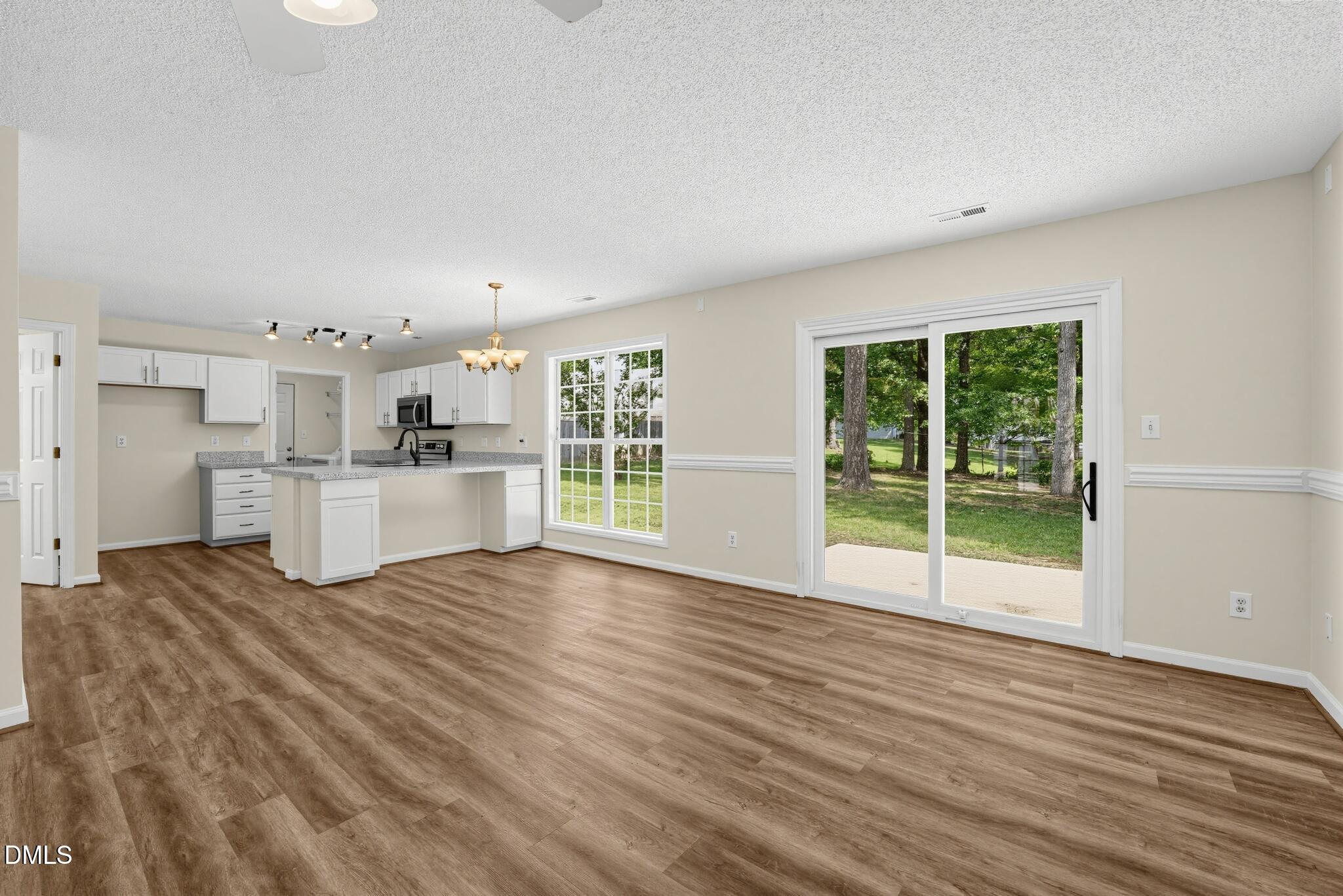 10 Redear Place Property Photo 7