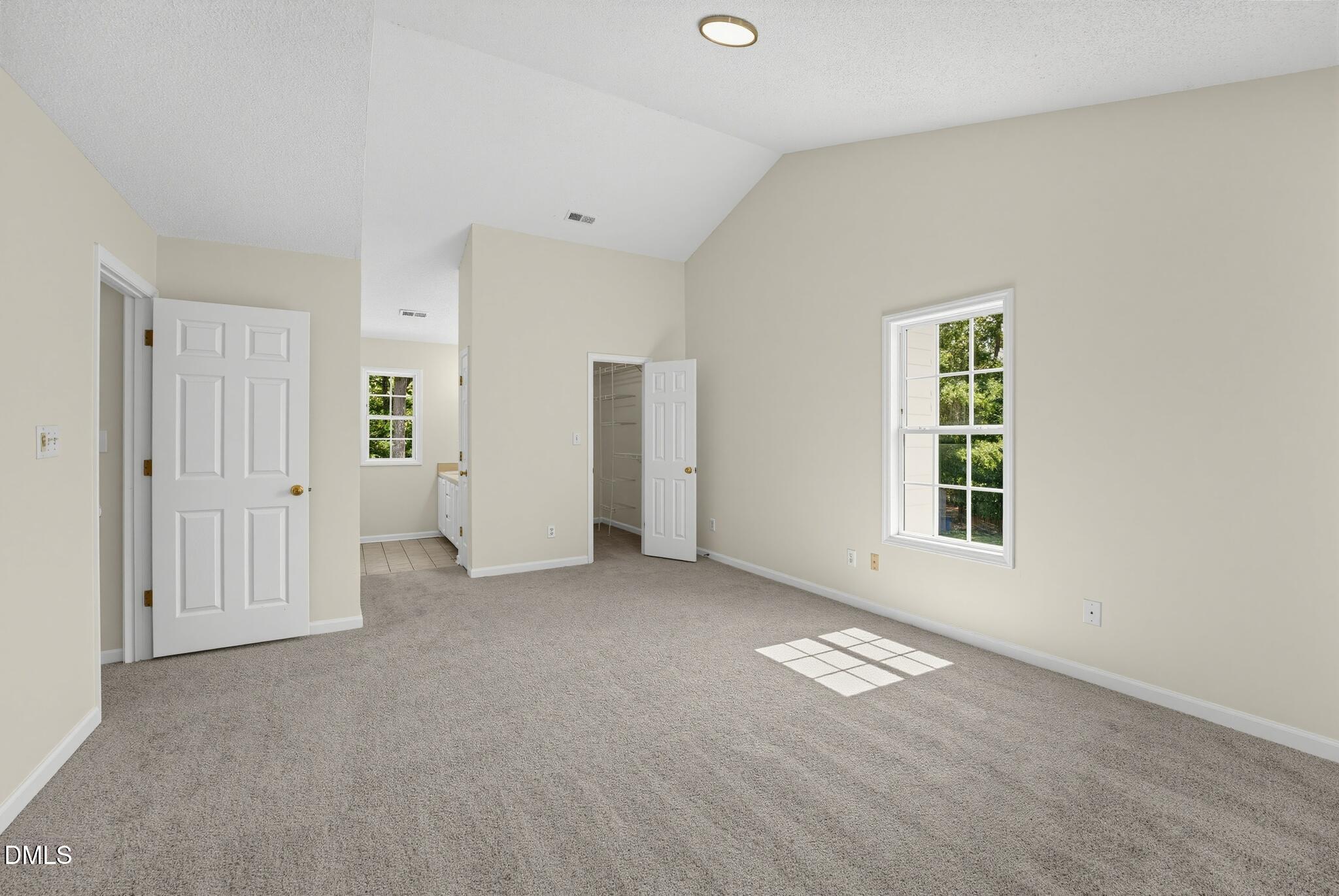 10 Redear Place Property Photo 12