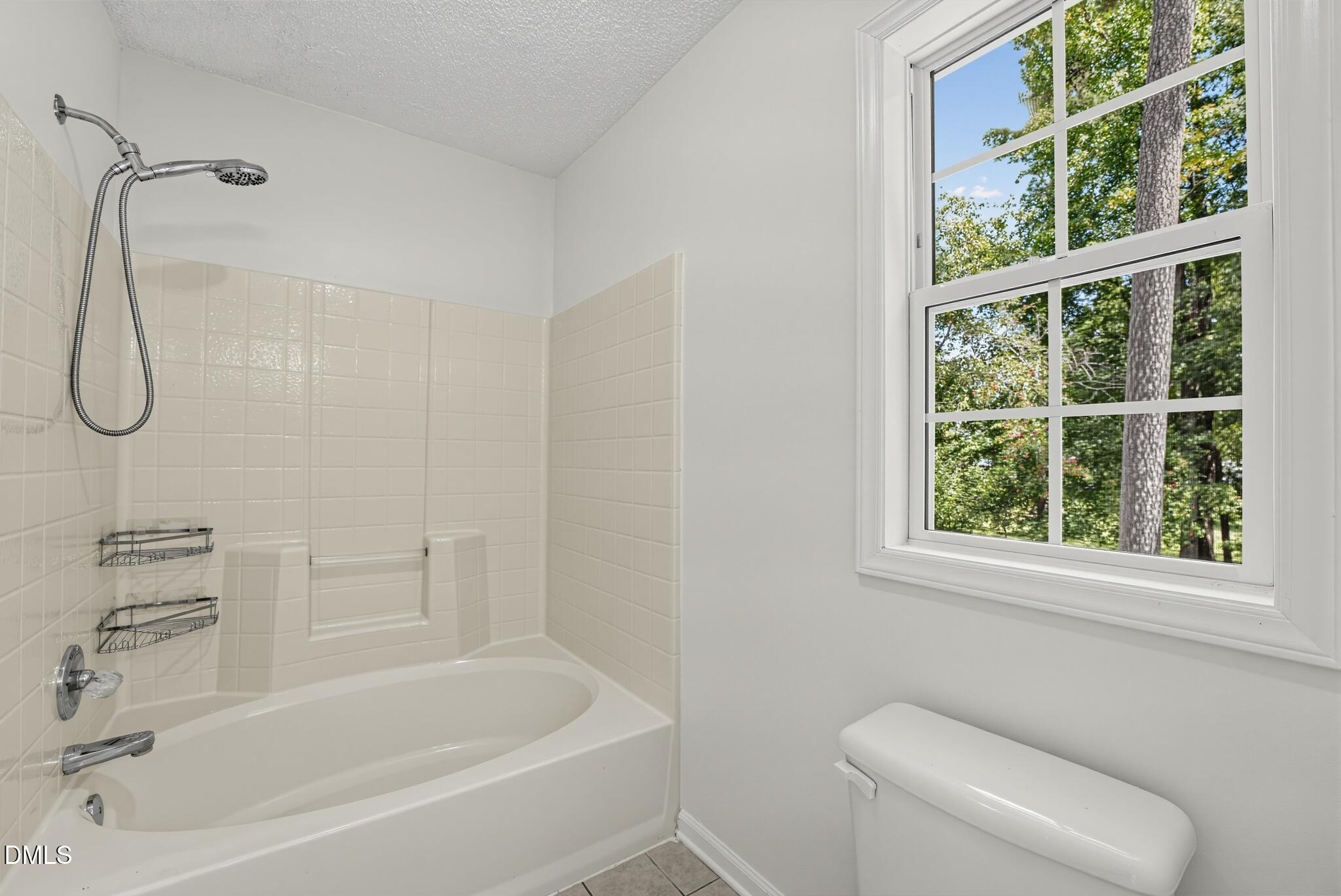 10 Redear Place Property Photo 17