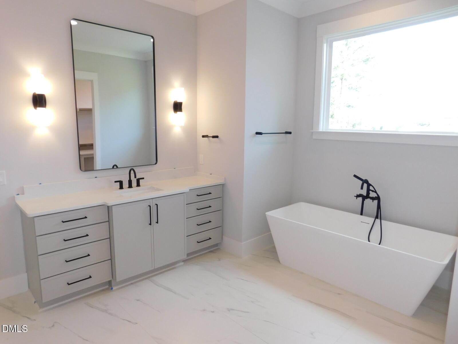 114 Autumn Gate Street Property Photo 18