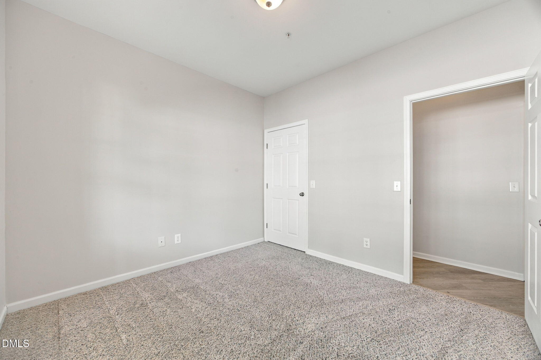 1014 Linen Drive Property Photo 14