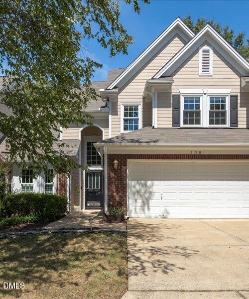 108 Lake Hickory Court Property Photo 1