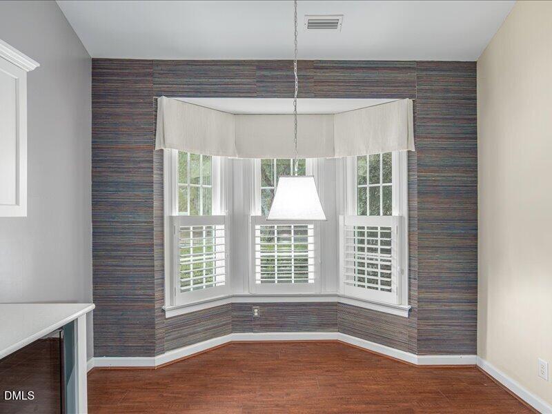 108 Lake Hickory Court Property Photo 5